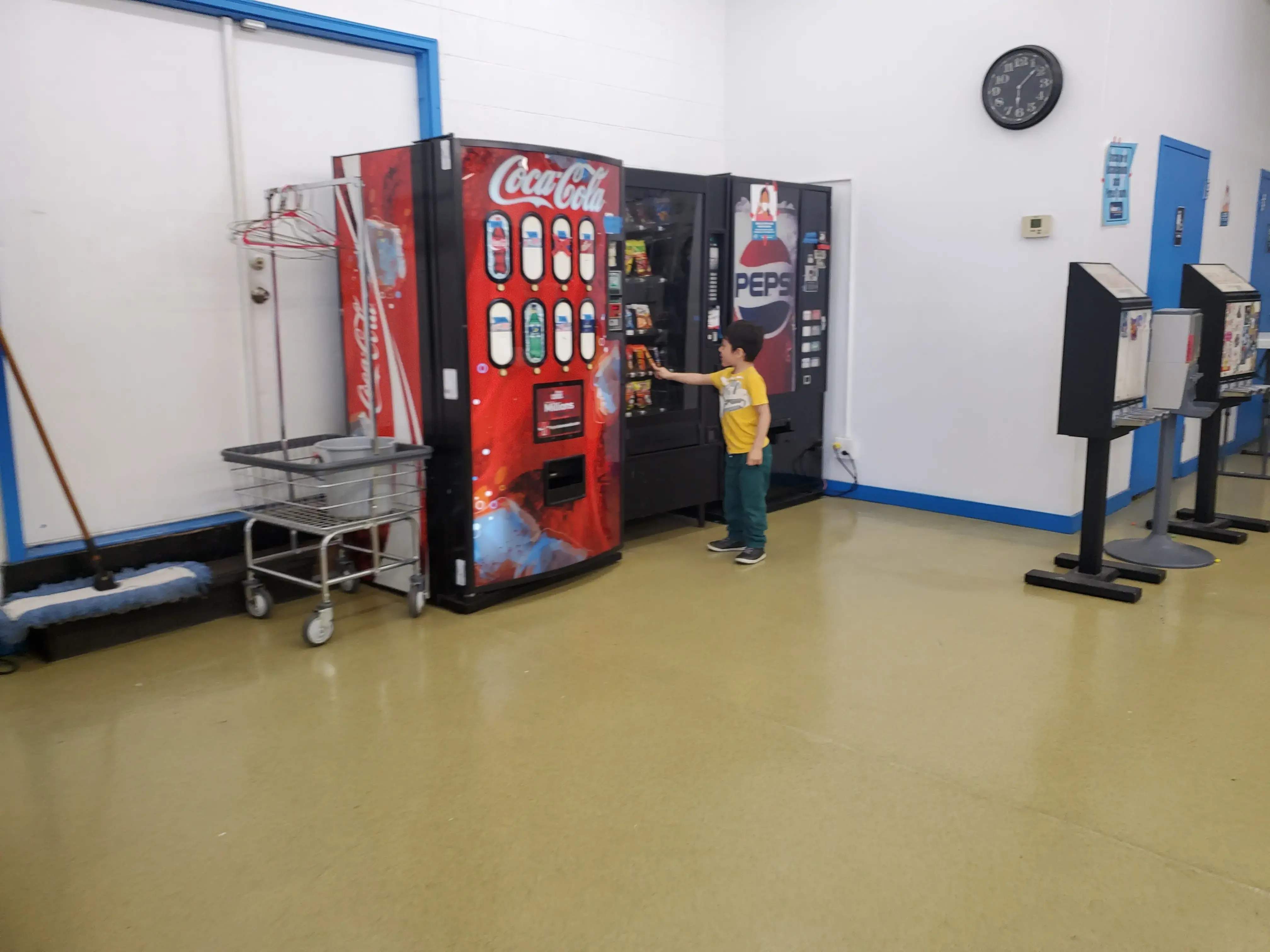 State Avenue Laundroplex location