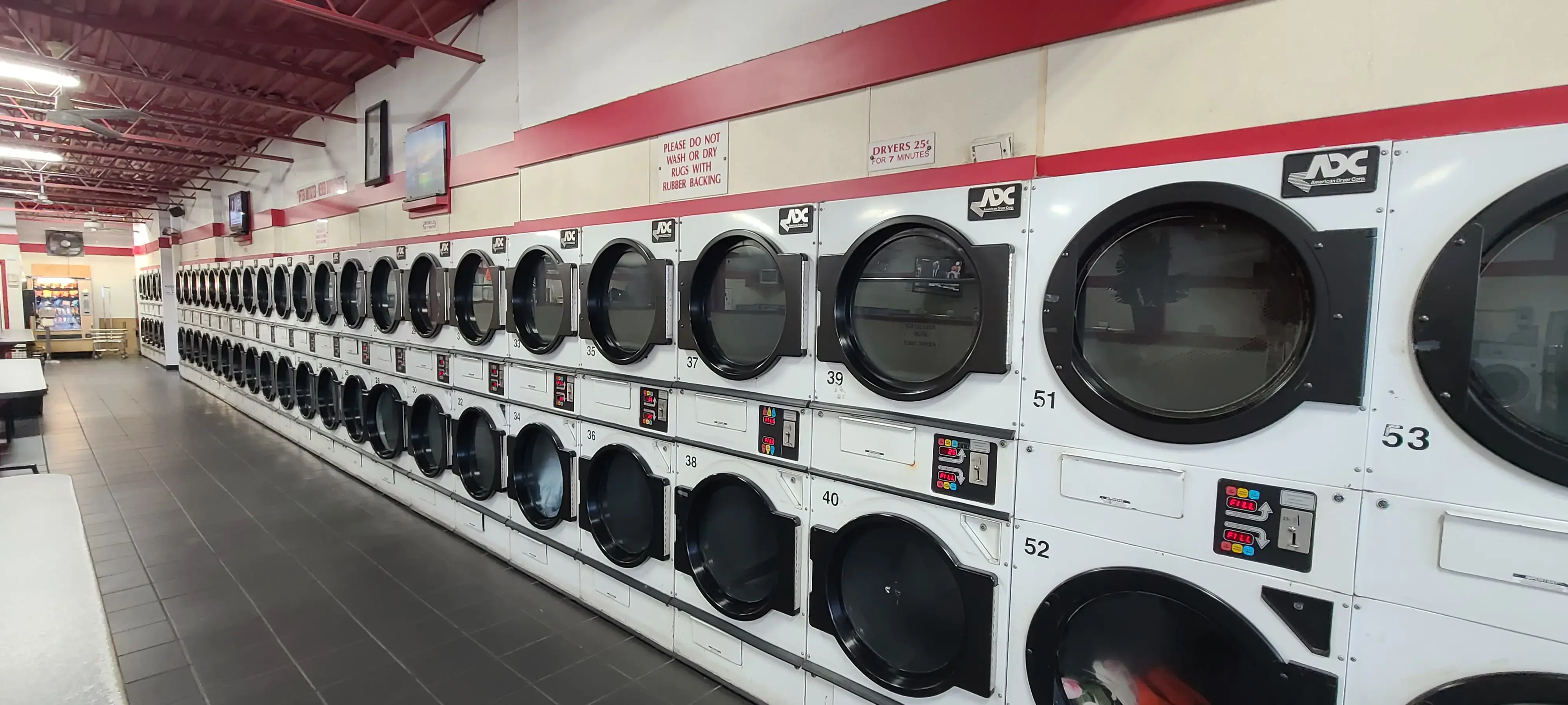 State of the Art Laundromat - Image 13