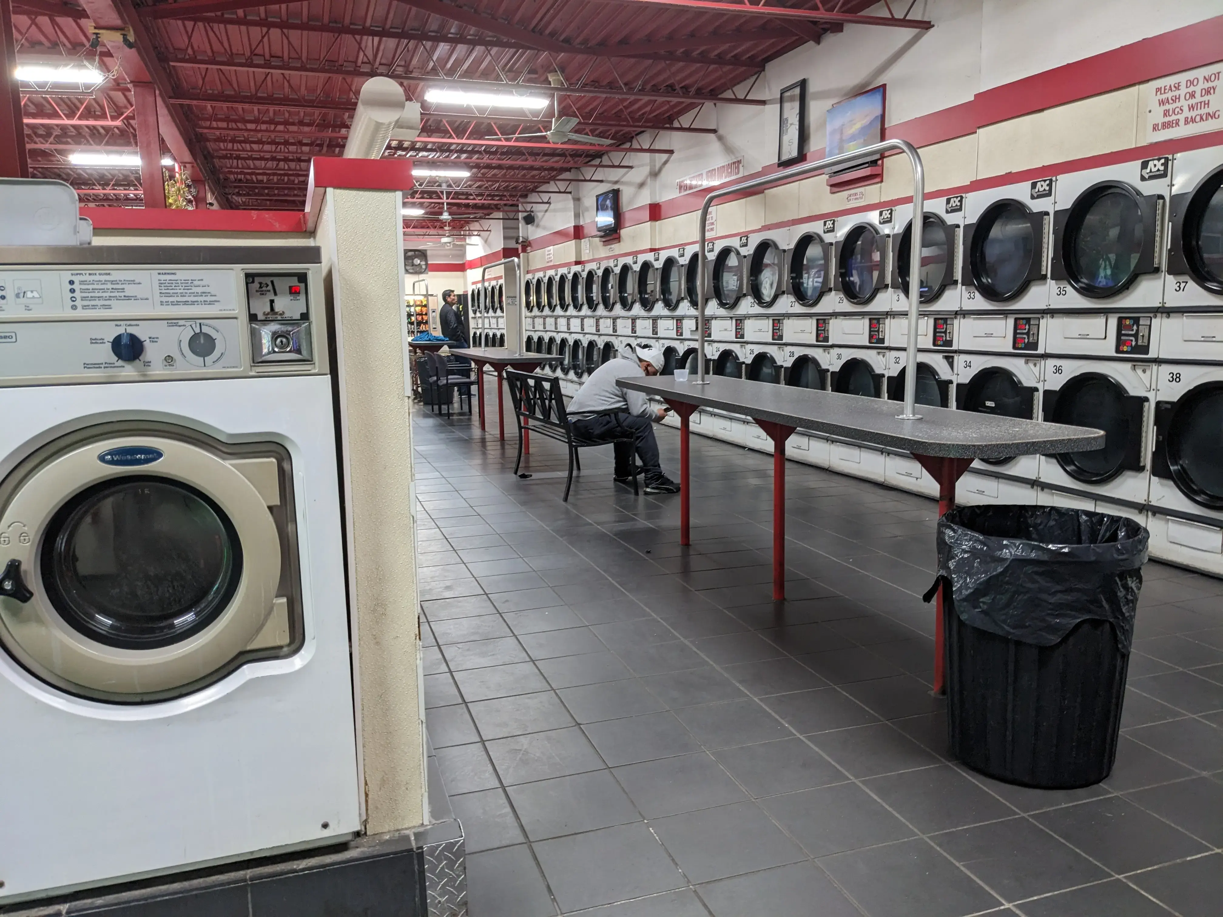 State of the Art Laundromat location