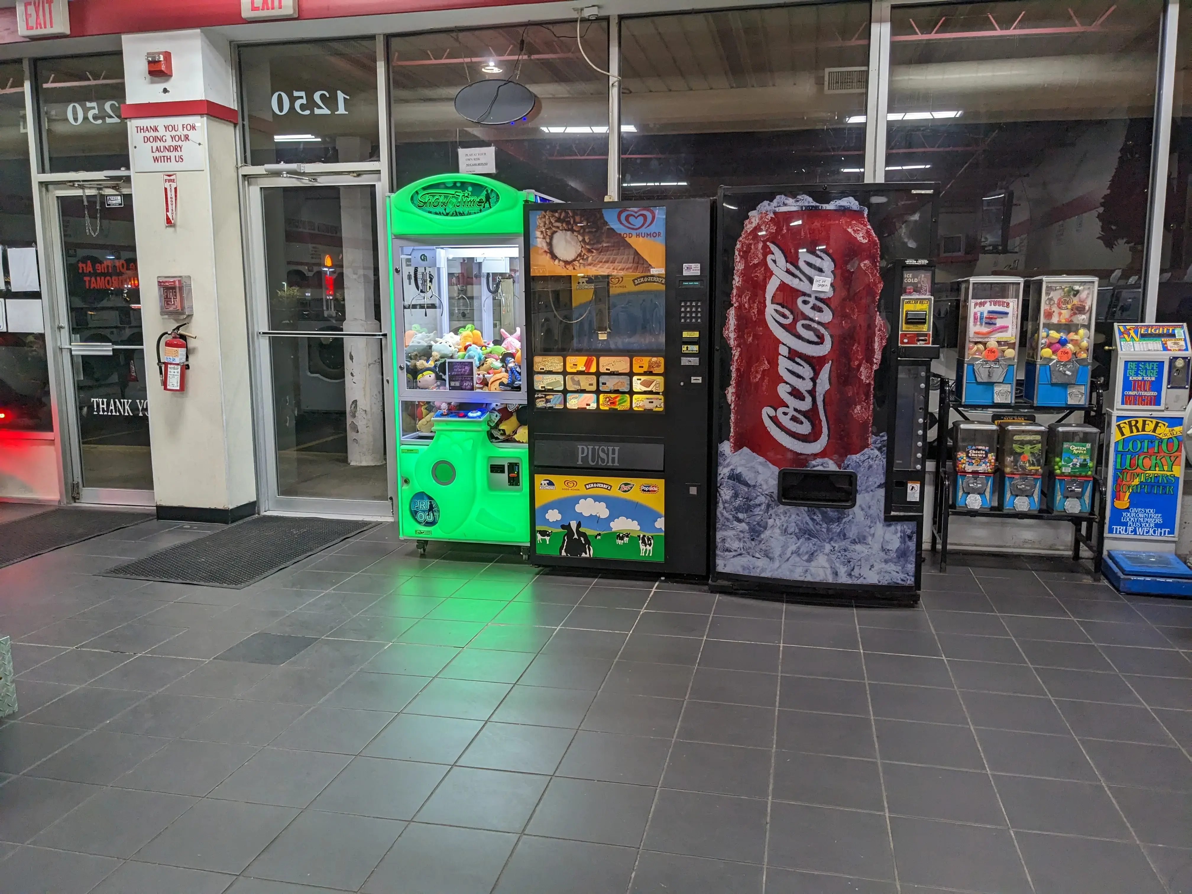 State of the Art Laundromat - Image 4