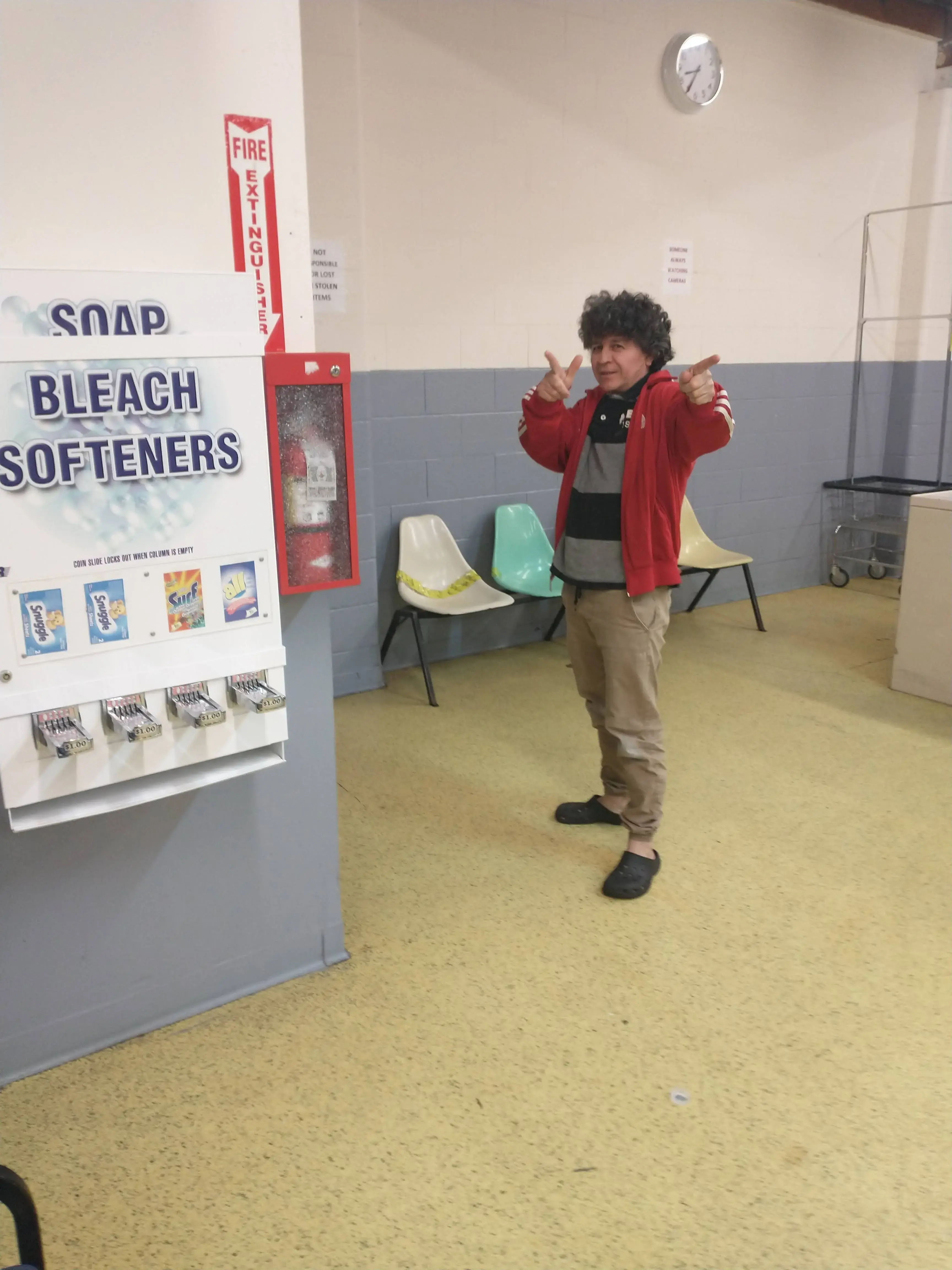 State Street Laundromat thumbnail 10