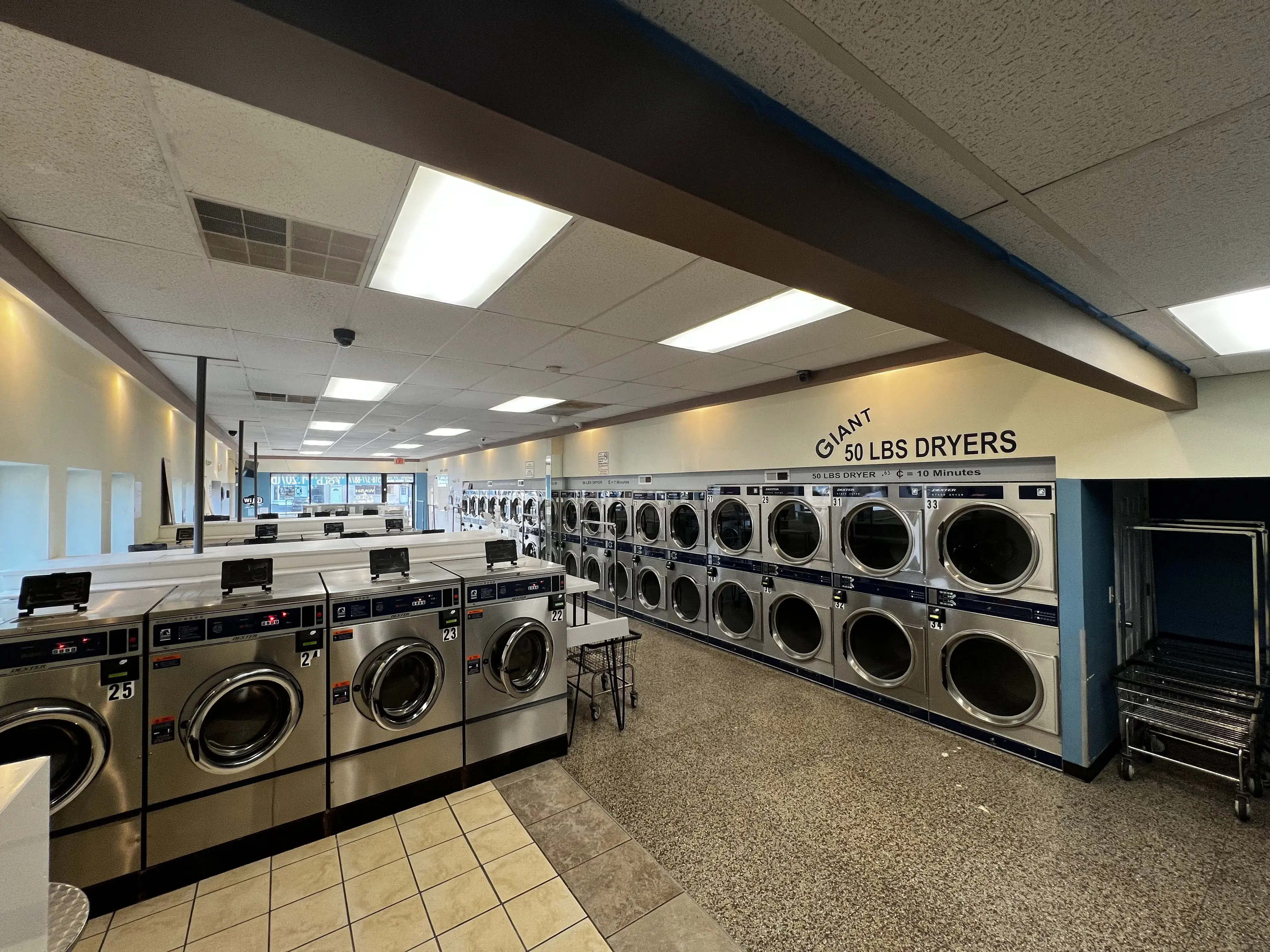 State Street Laundromat thumbnail 2