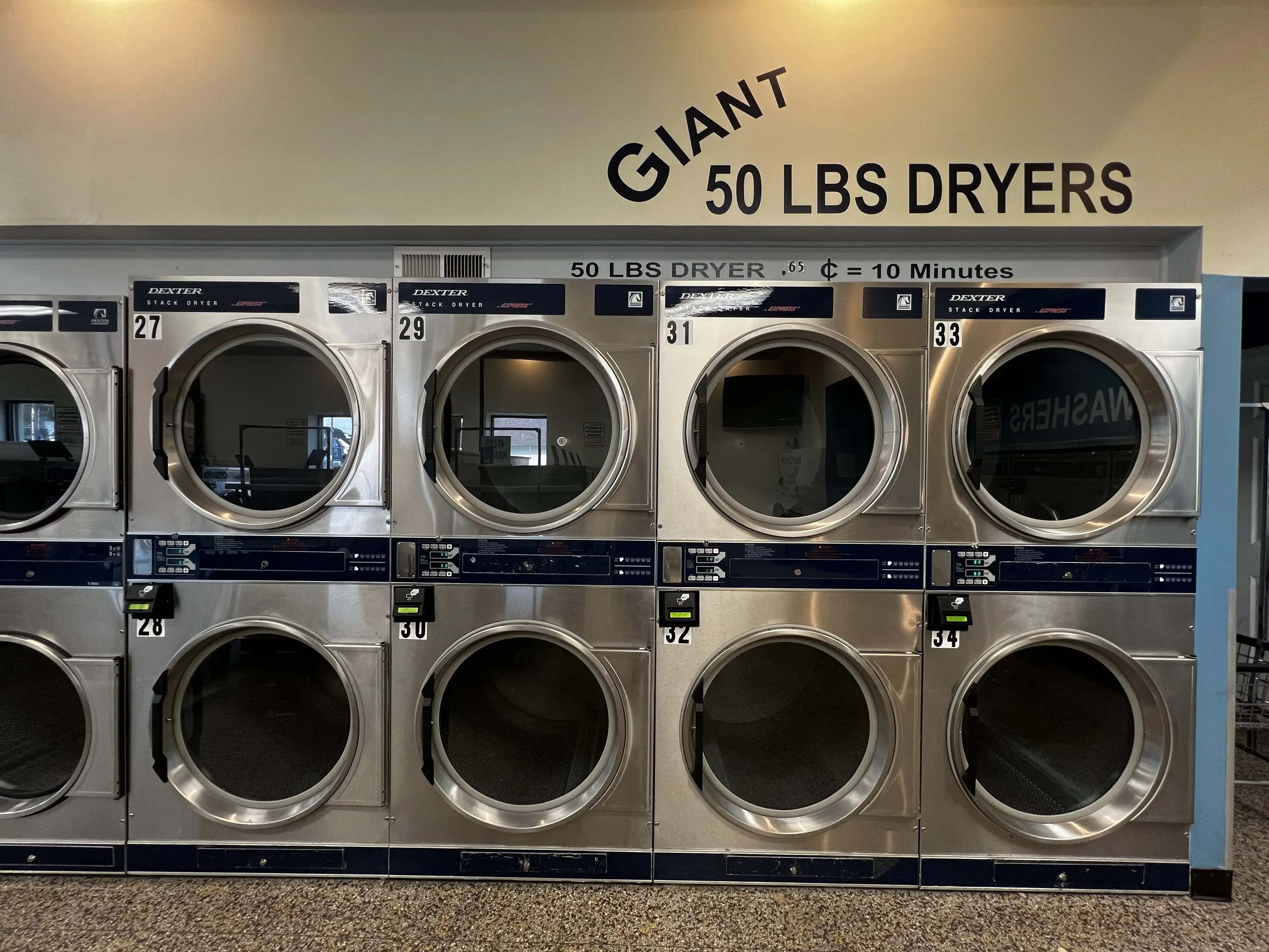 State Street Laundromat thumbnail 6