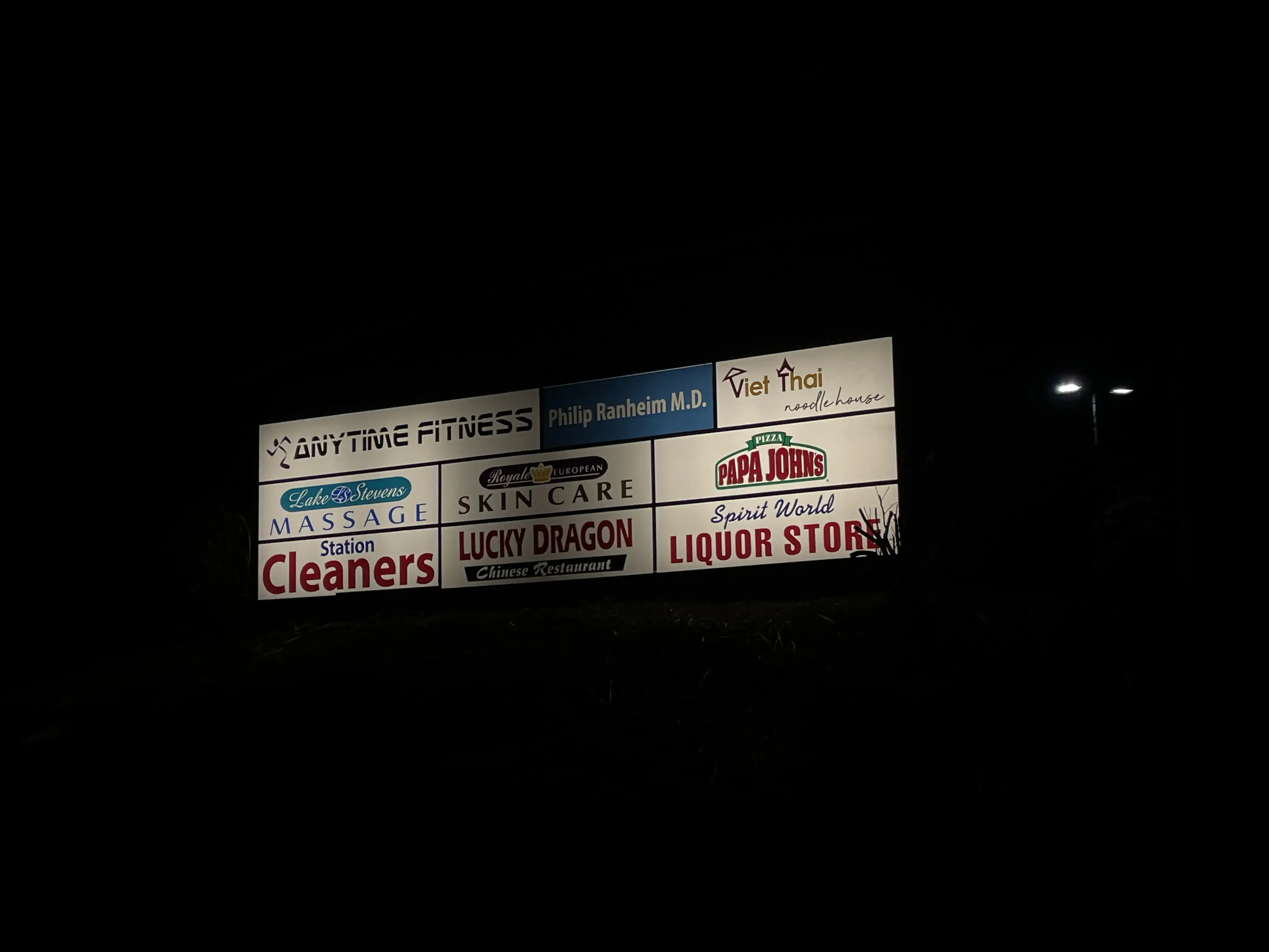 Station Organic Dry Cleaners - Image 4