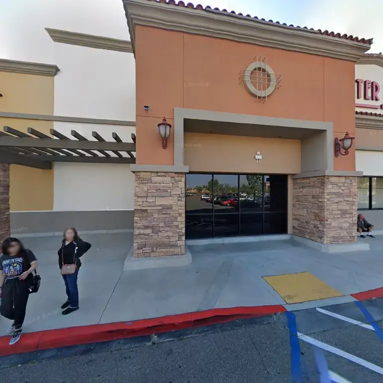 Steamers Fine Dry Cleaners - Image 12