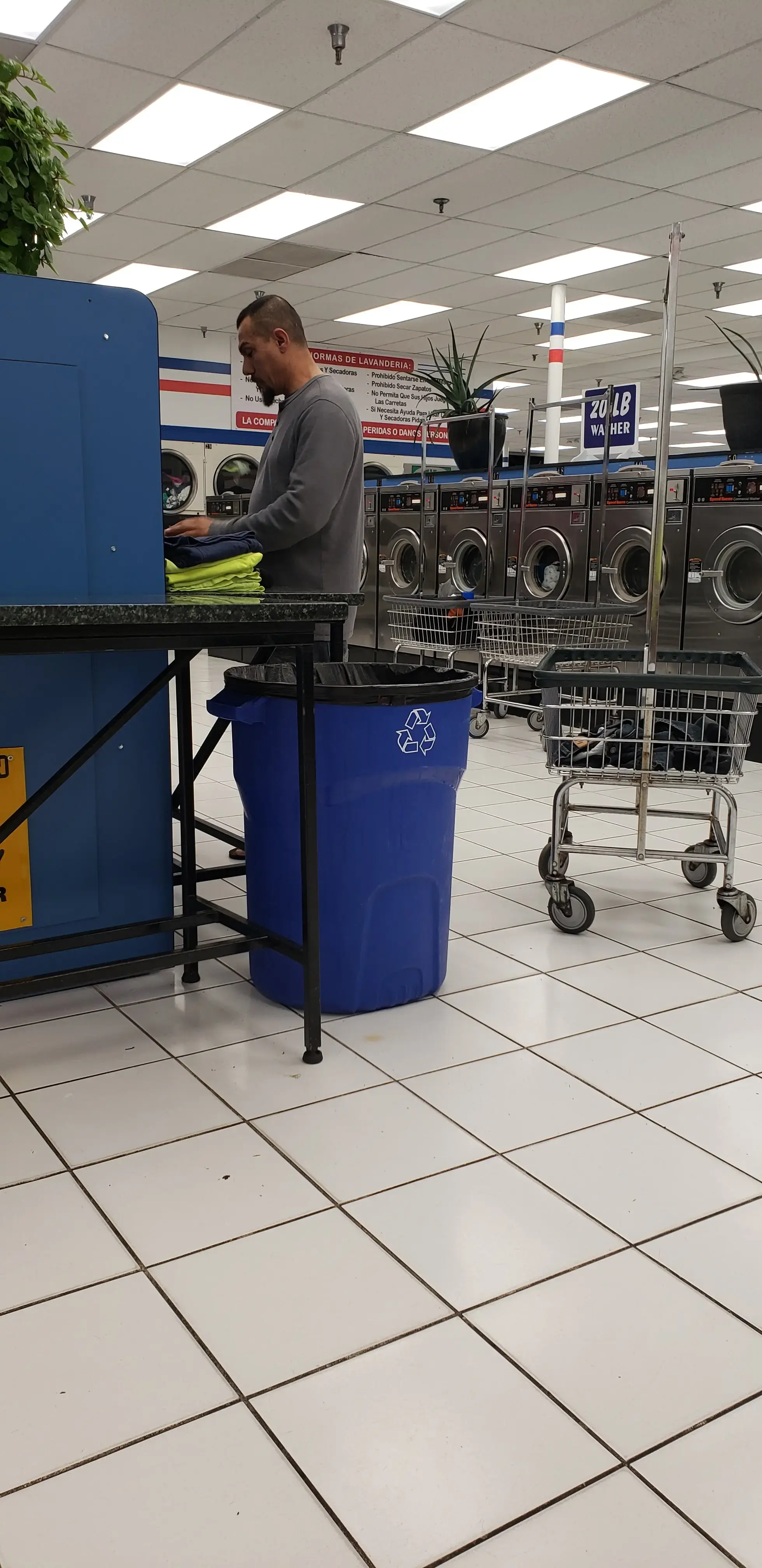 Sterling Coin Laundry thumbnail 13