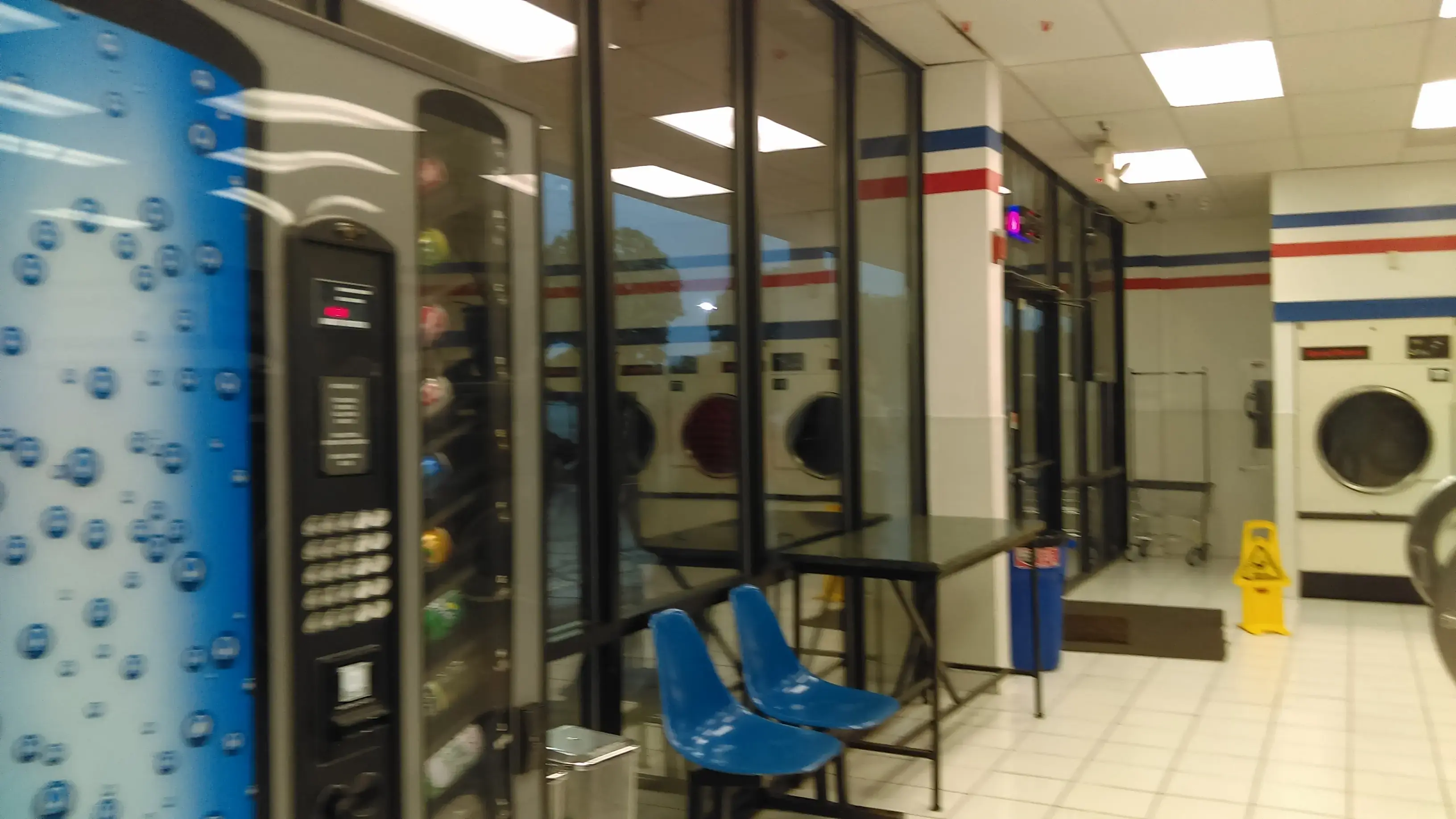 Sterling Coin Laundry - Image 10
