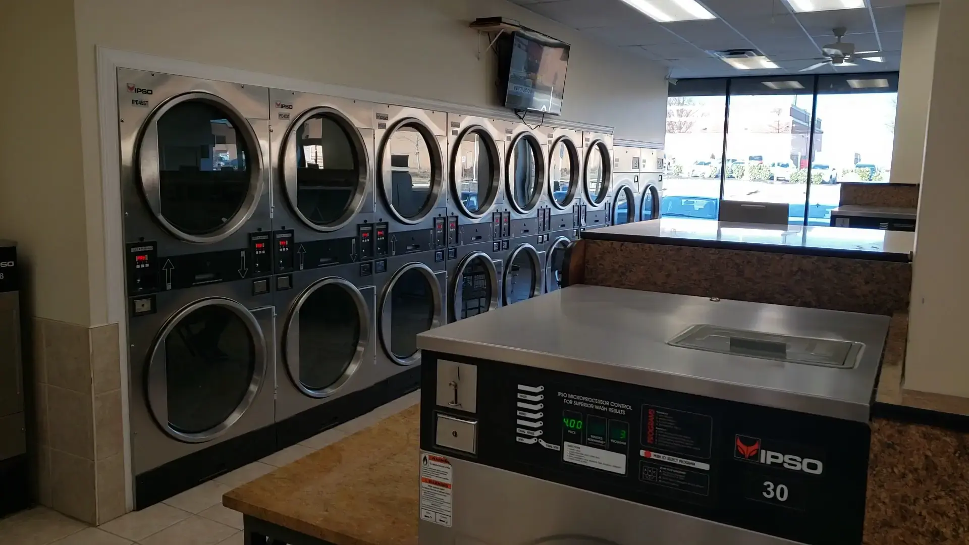 Sterling Herndon Laundromat - Image 2