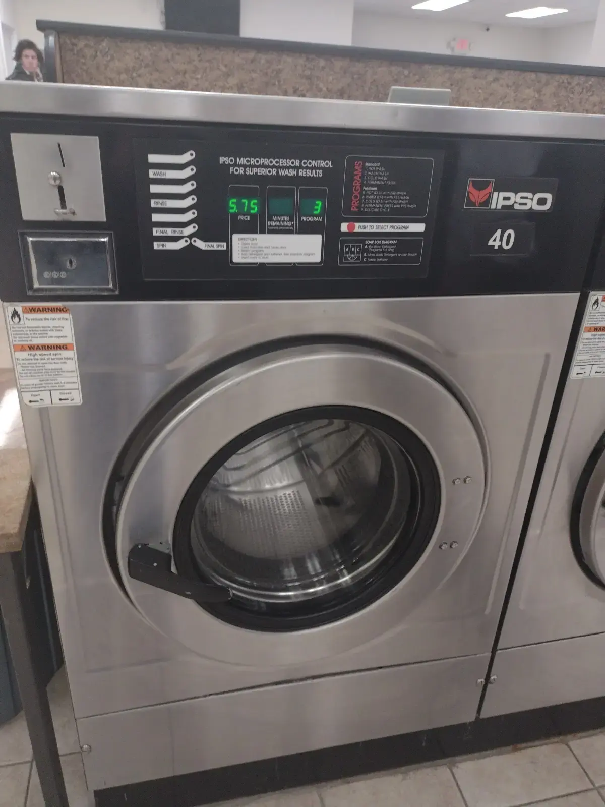 Sterling Herndon Laundromat thumbnail 4