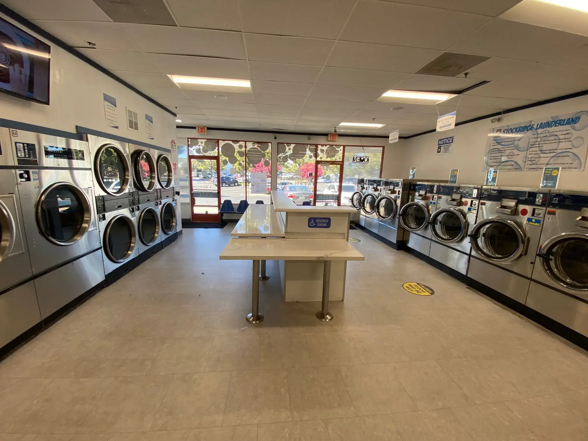 Stockridge Laundry thumbnail 18