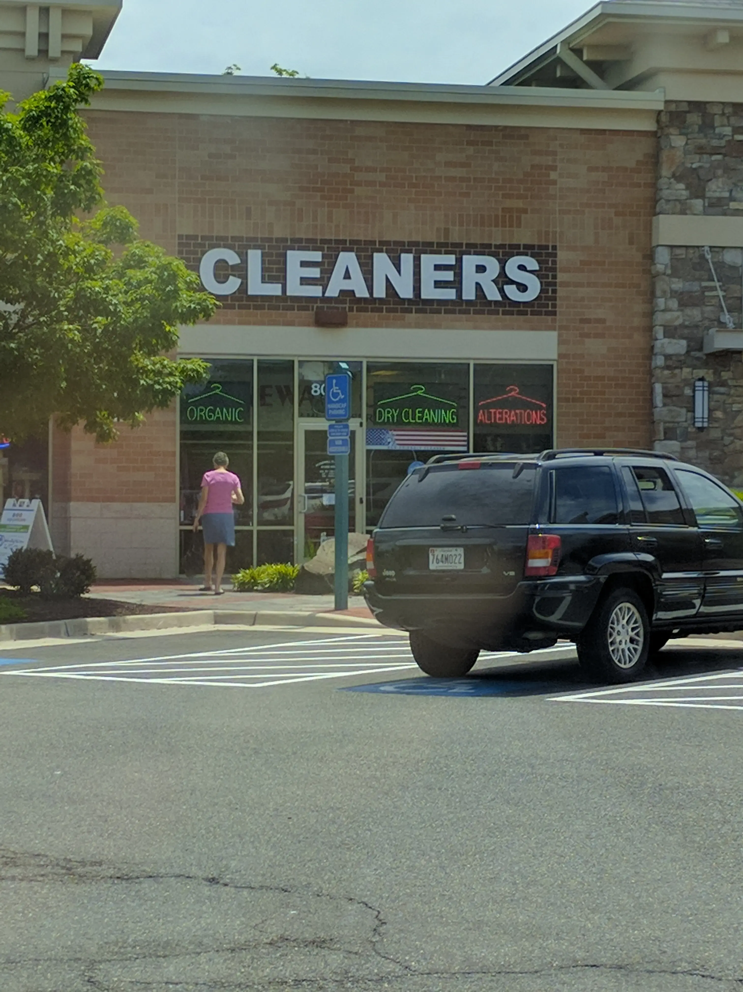 Stonewall Cleaners - Image 1