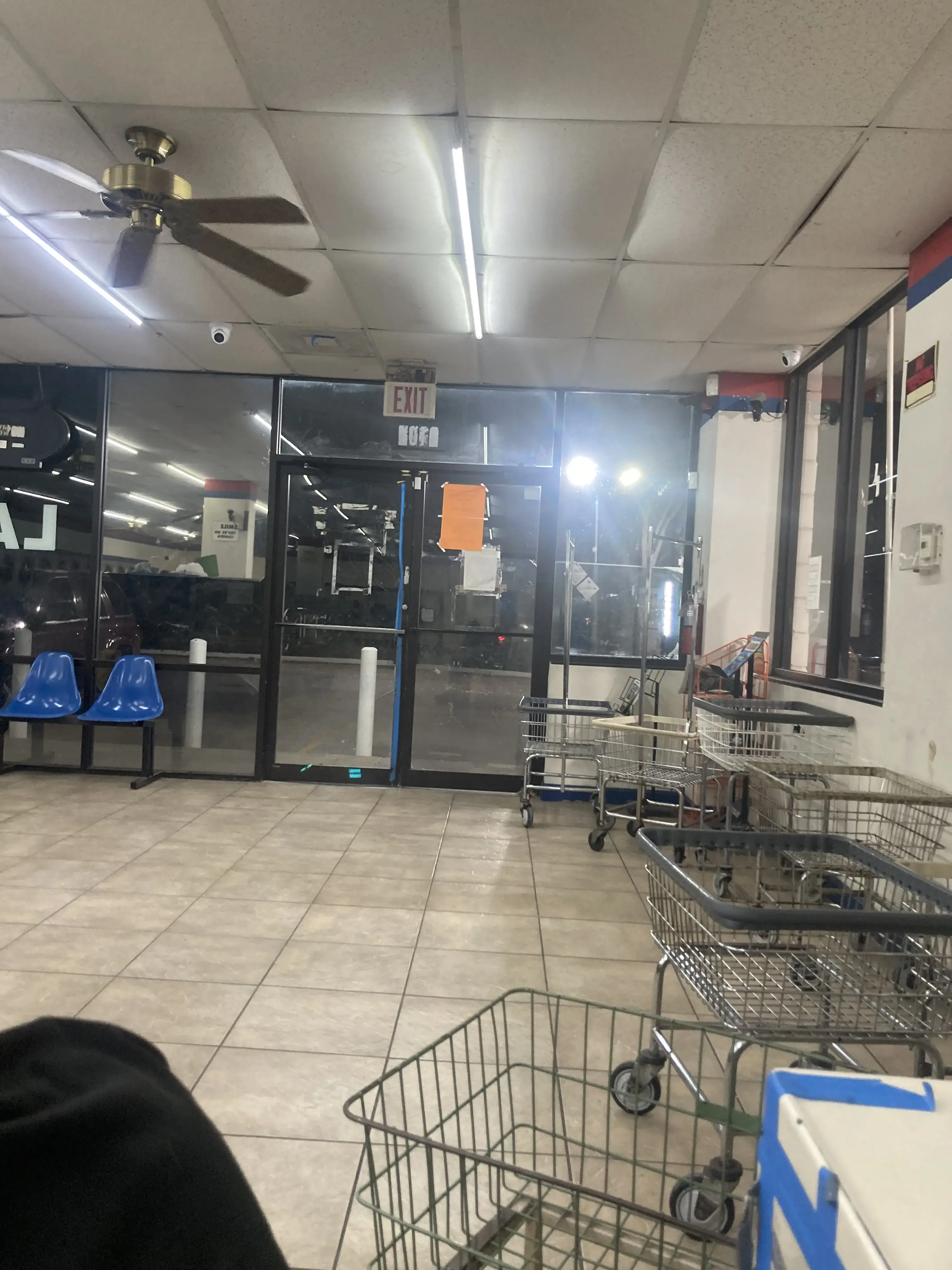 Stop N Wash #2 - Image 11