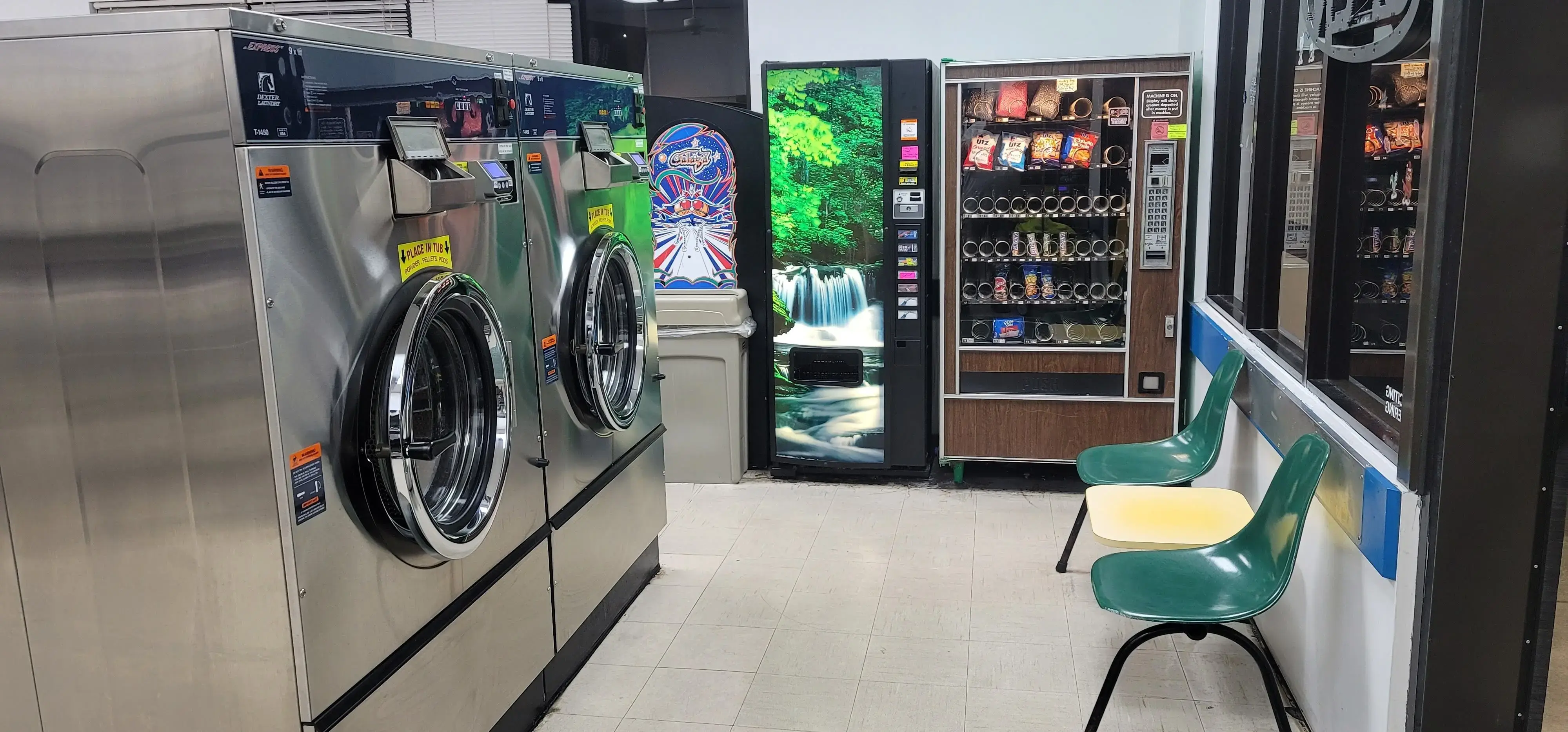 Stop N Wash Coin Laundry & Carwash thumbnail 9
