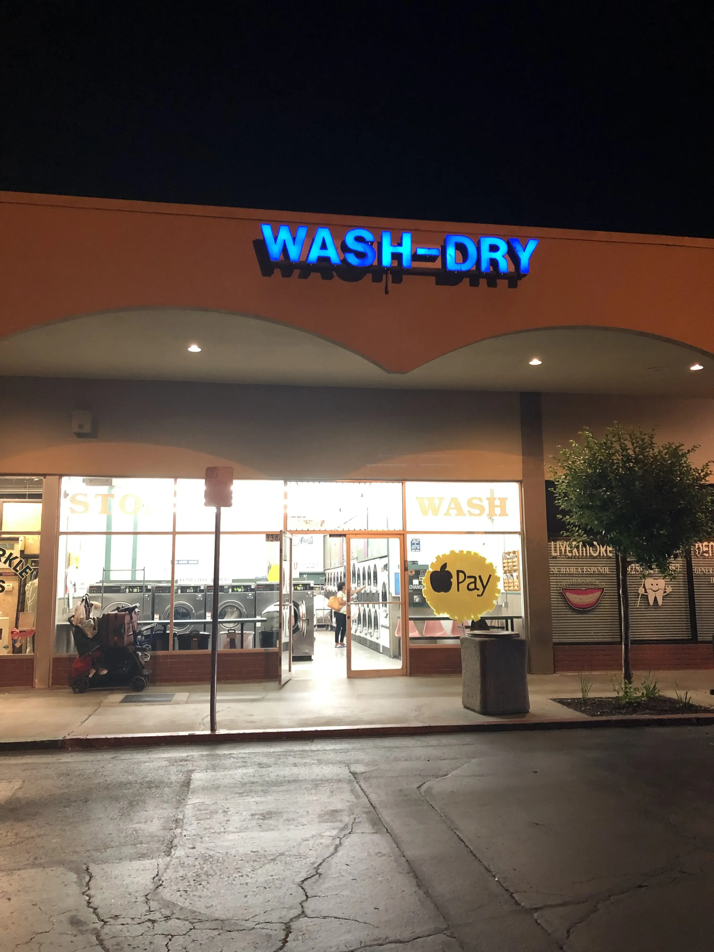 Stop-N-Wash Coin Laundry - Image 7