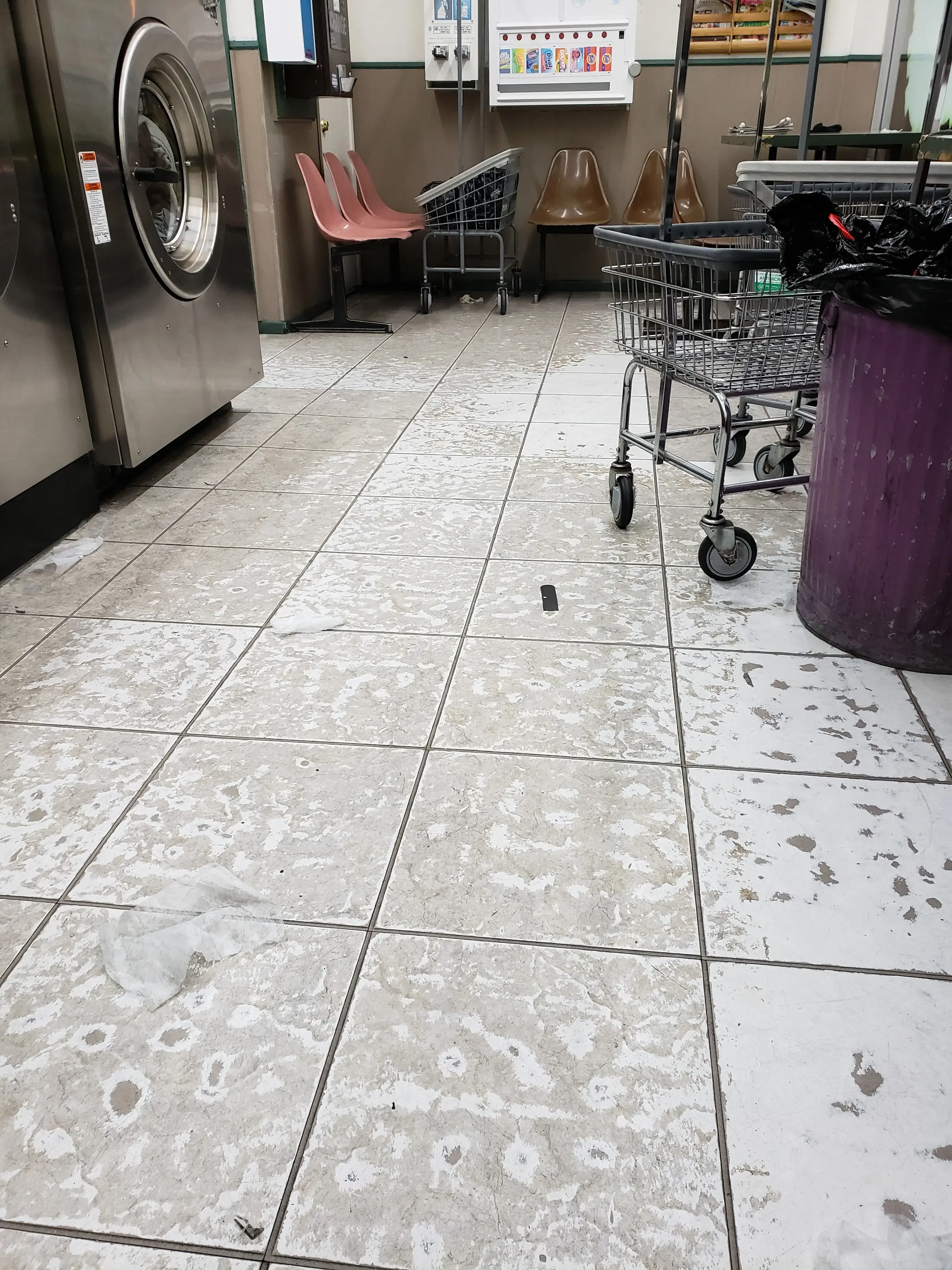 Stop-N-Wash Coin Laundry thumbnail 8