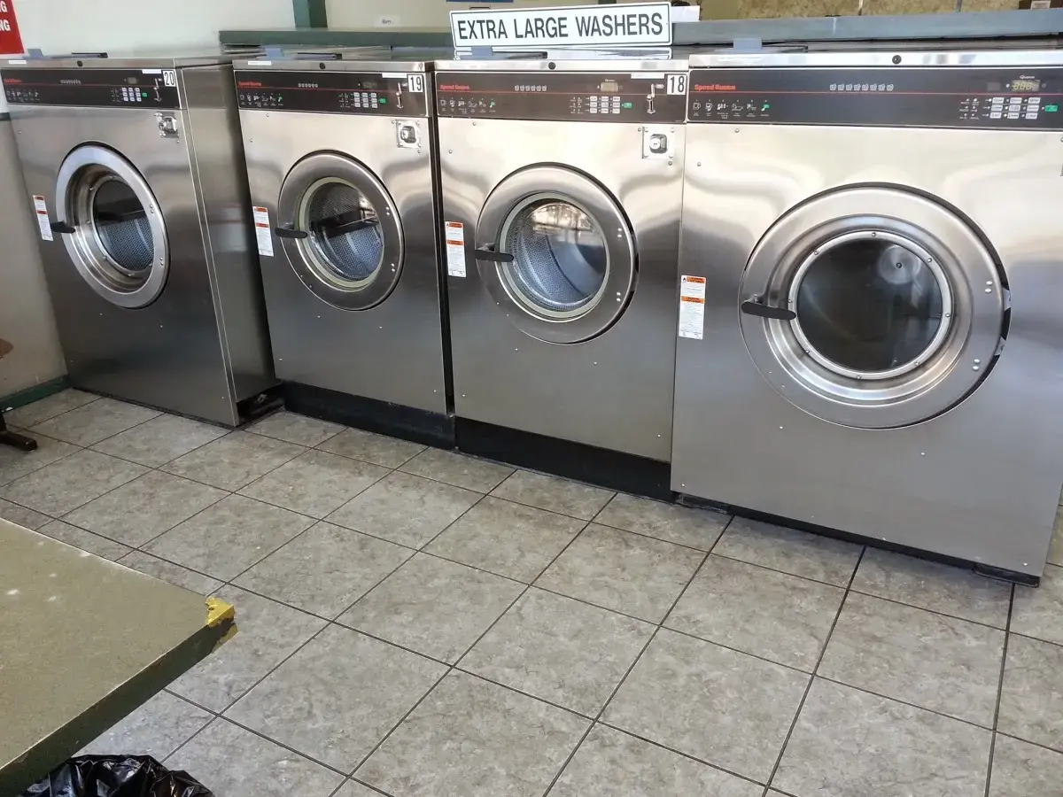 Stop-N-Wash Coin Laundry - Image 17