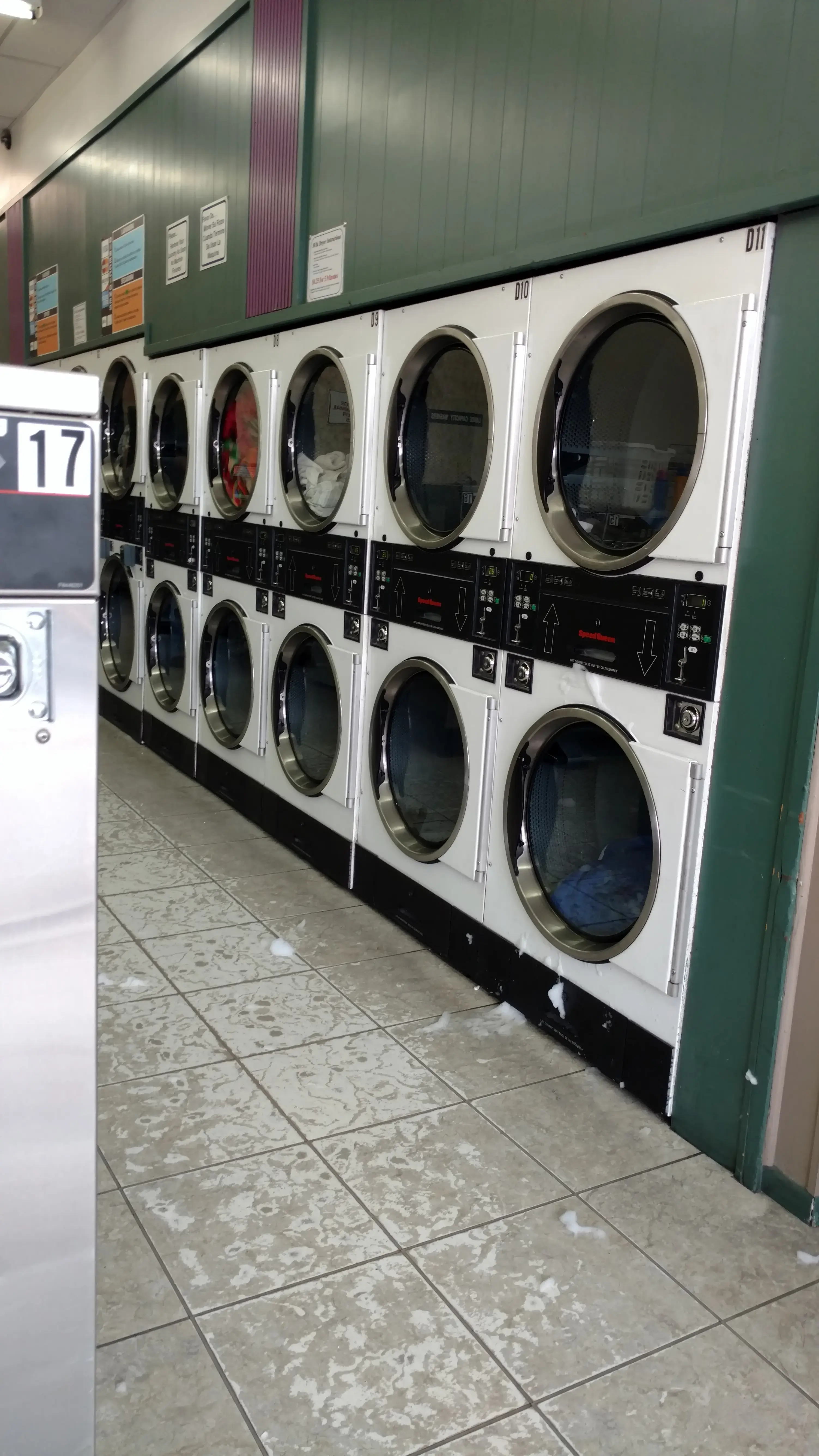 Stop-N-Wash Coin Laundry - Image 15