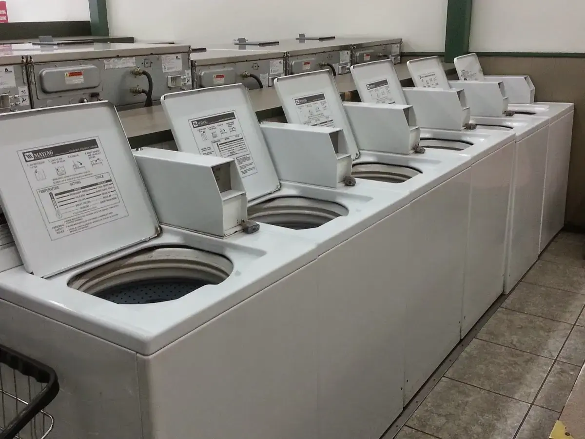 Stop-N-Wash Coin Laundry thumbnail 11