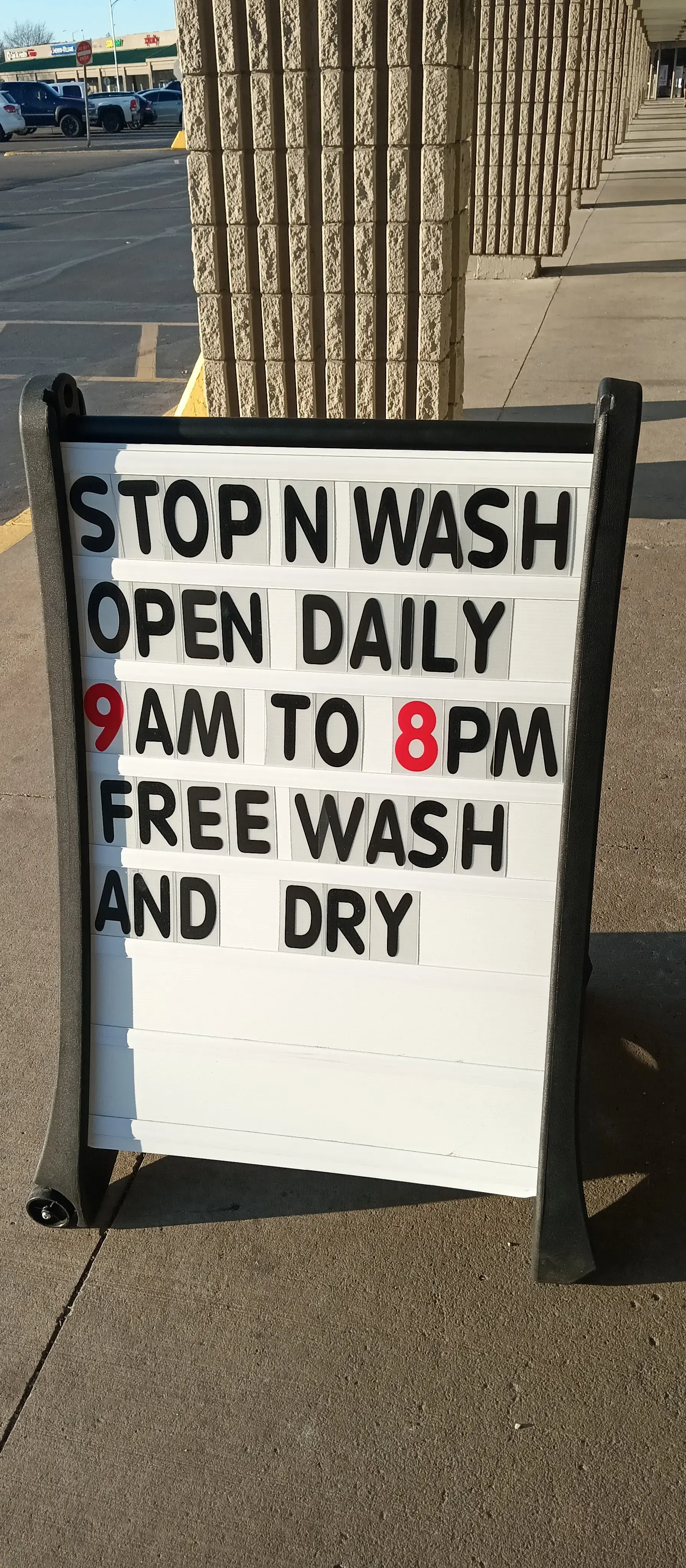 Stop N Wash laundromat - Image 3