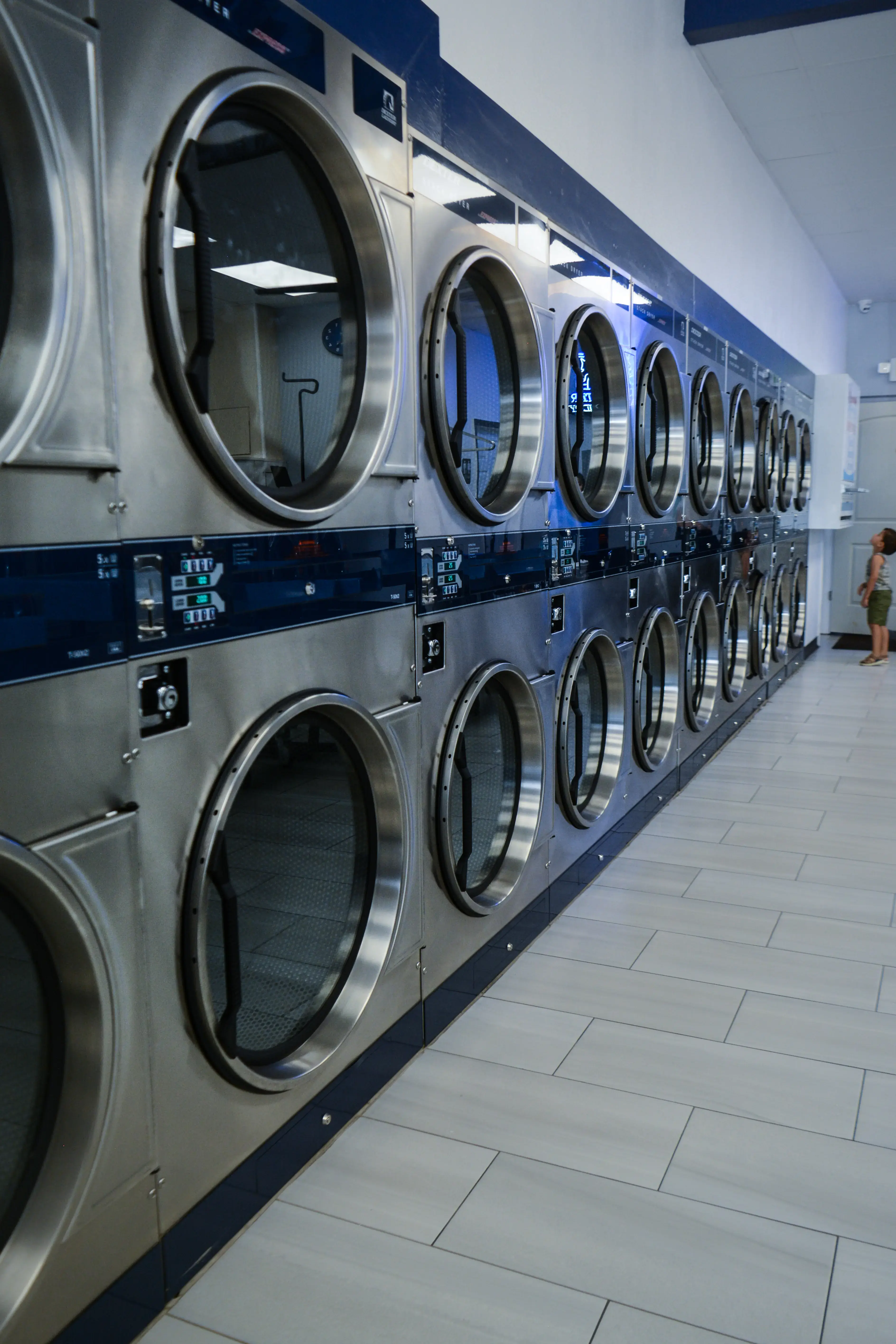 Stop & Wash Coin Laundry thumbnail 20