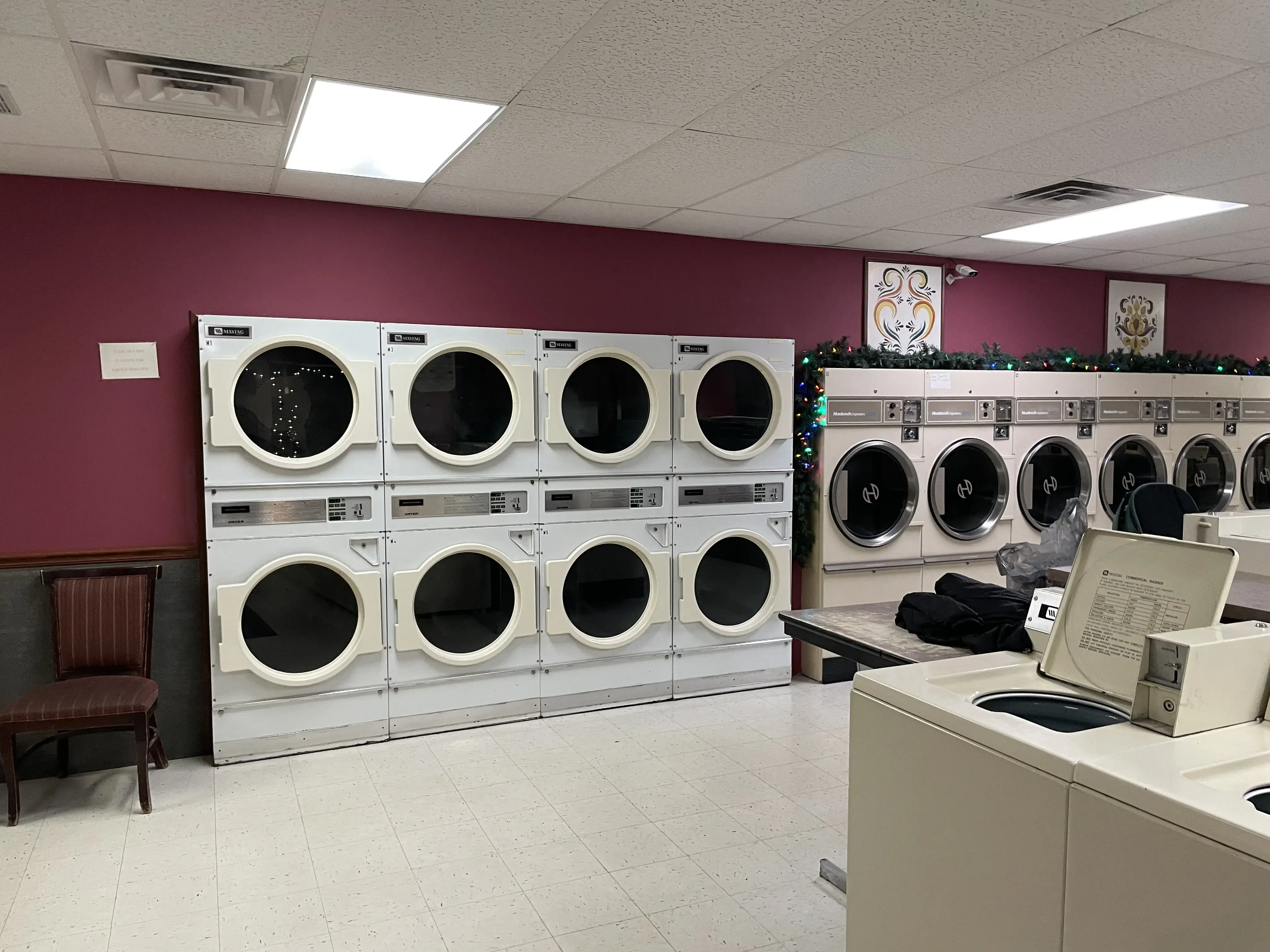 Stoughton Laundromat - Image 16