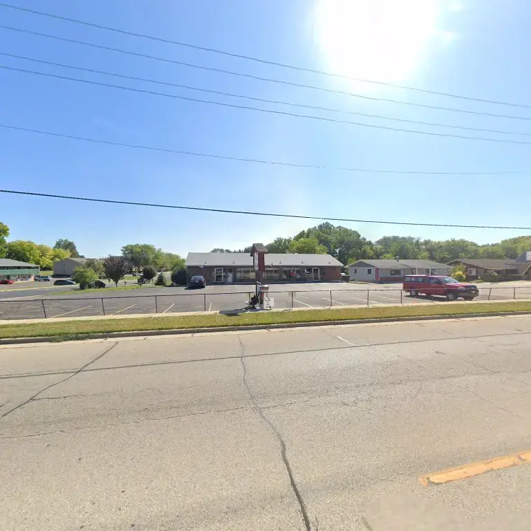 Stoughton Laundromat - Image 18