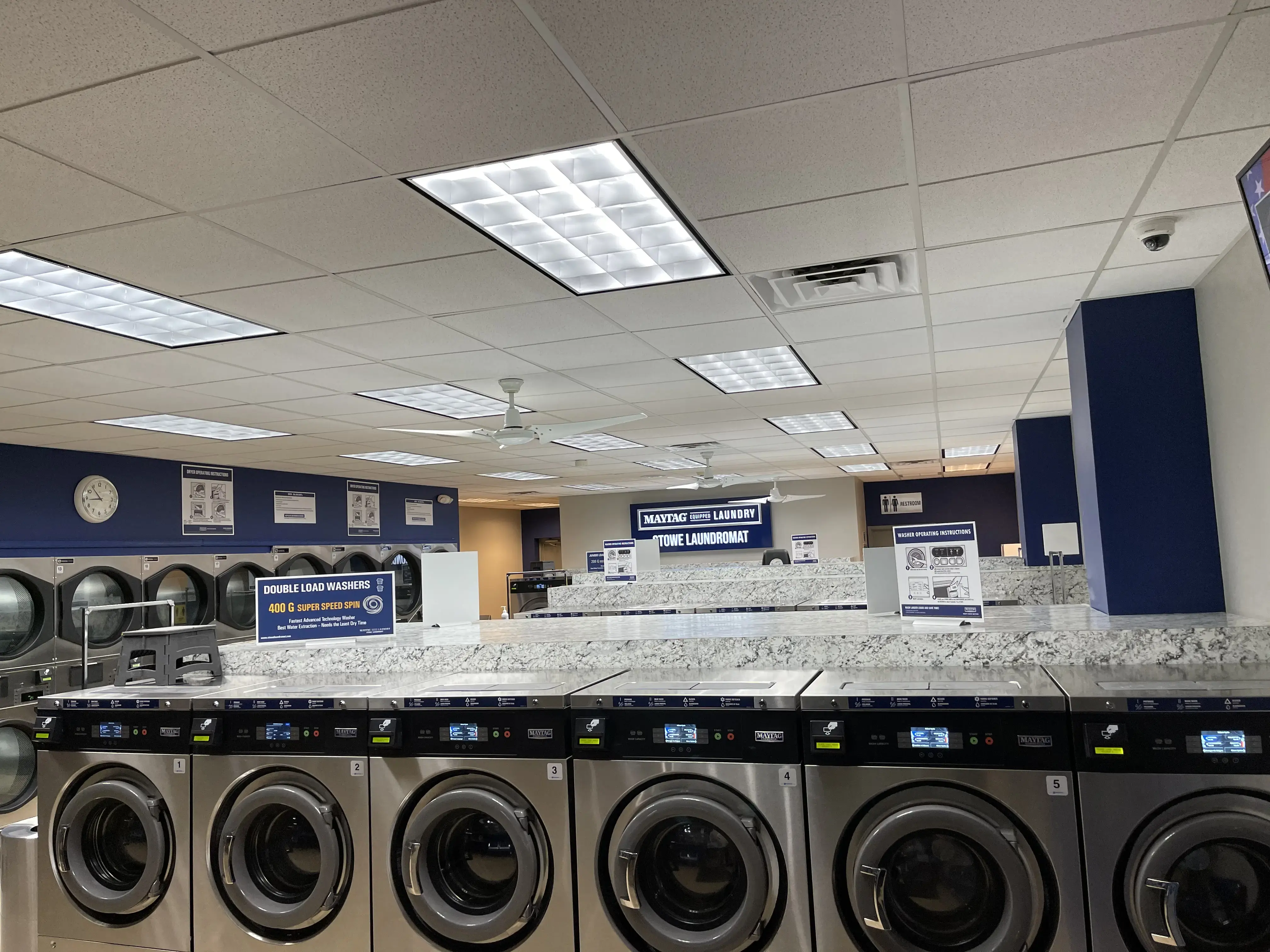 Stowe Laundromat - Modern Maytag Laundry | Best self service facility in Stowe PA and Pottstown areas | Coin free location