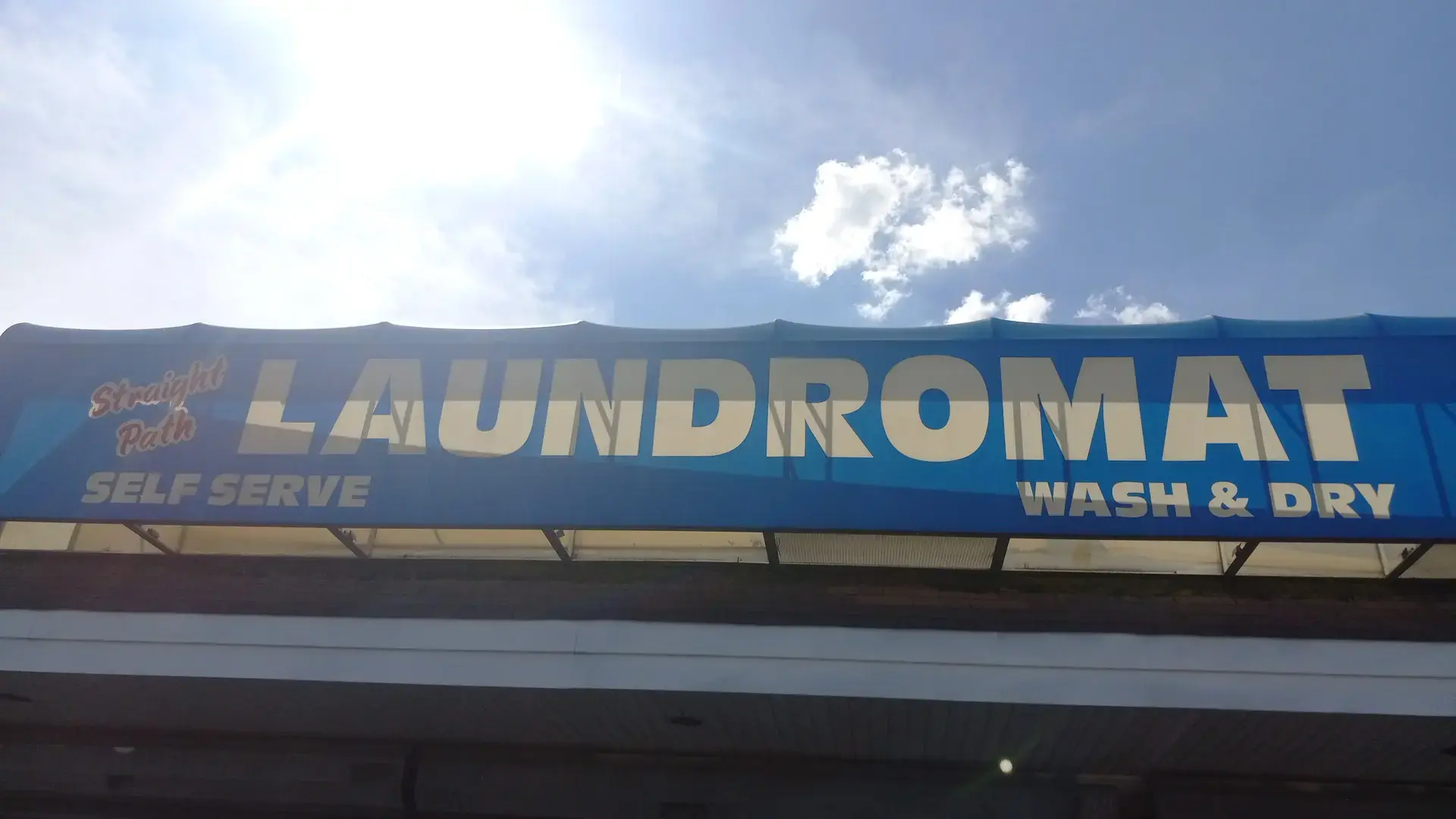 Straight Path Laundromat - Image 13