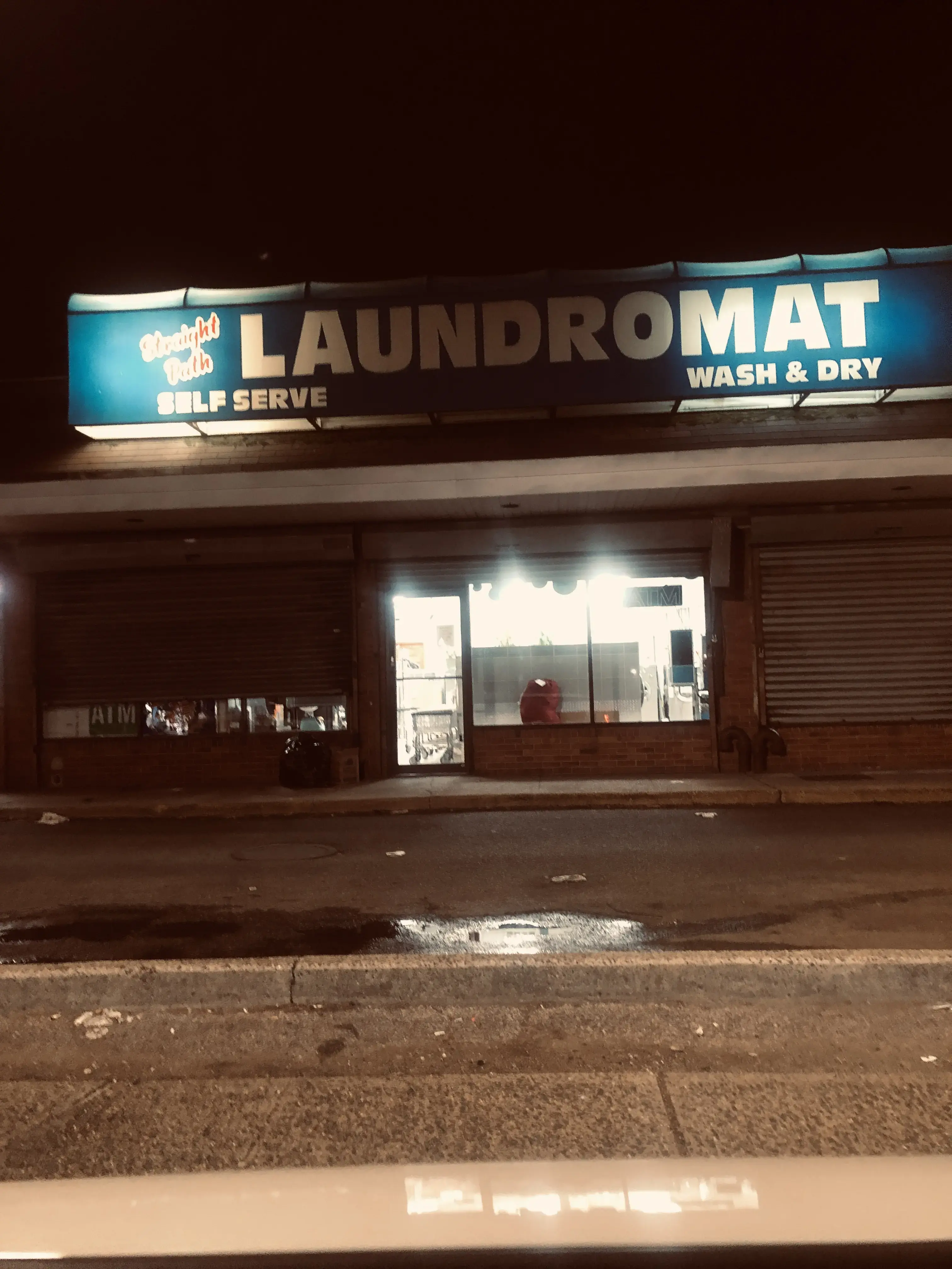 Straight Path Laundromat - Image 5