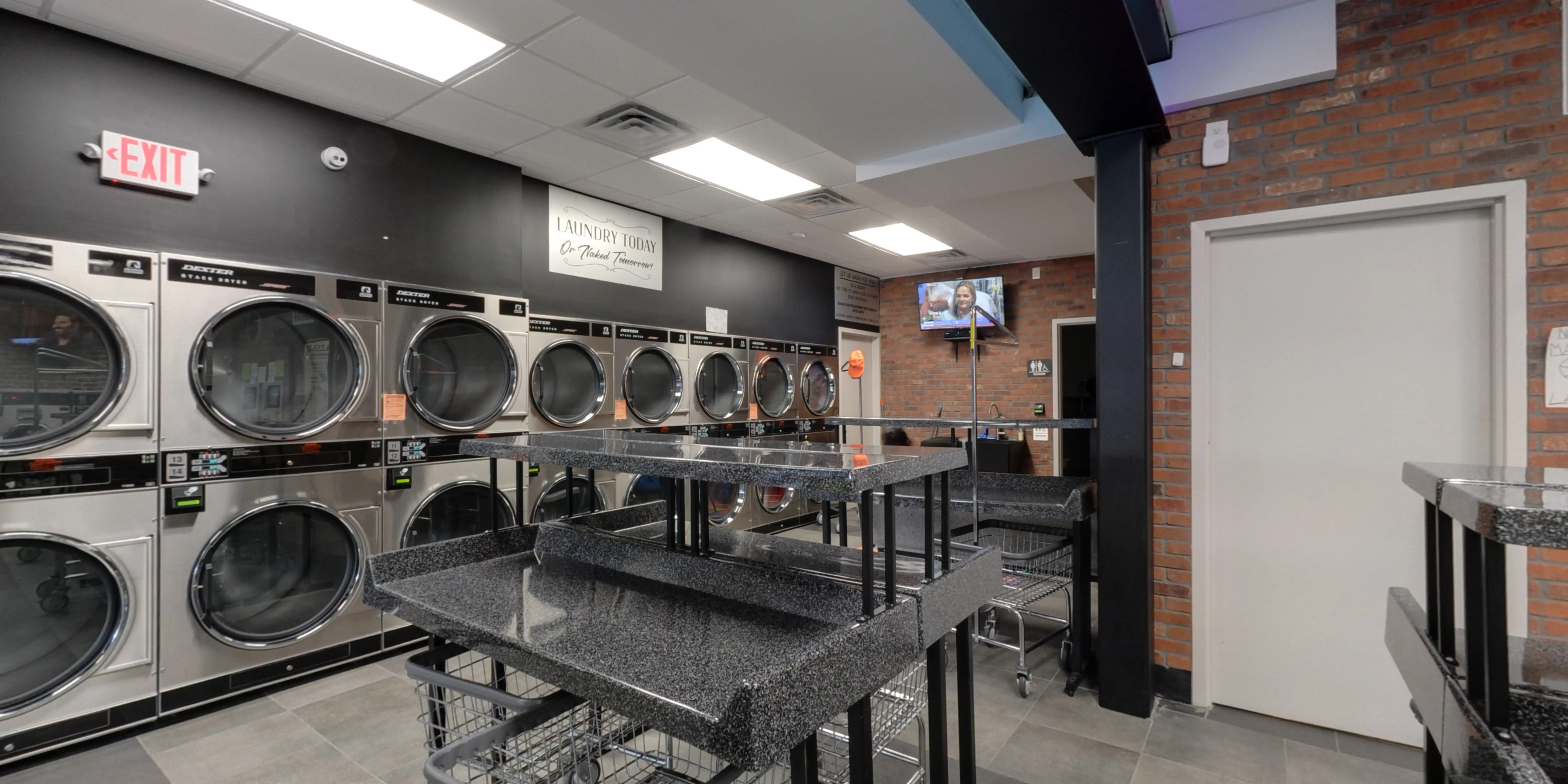 Stratmat Laundromat thumbnail 15