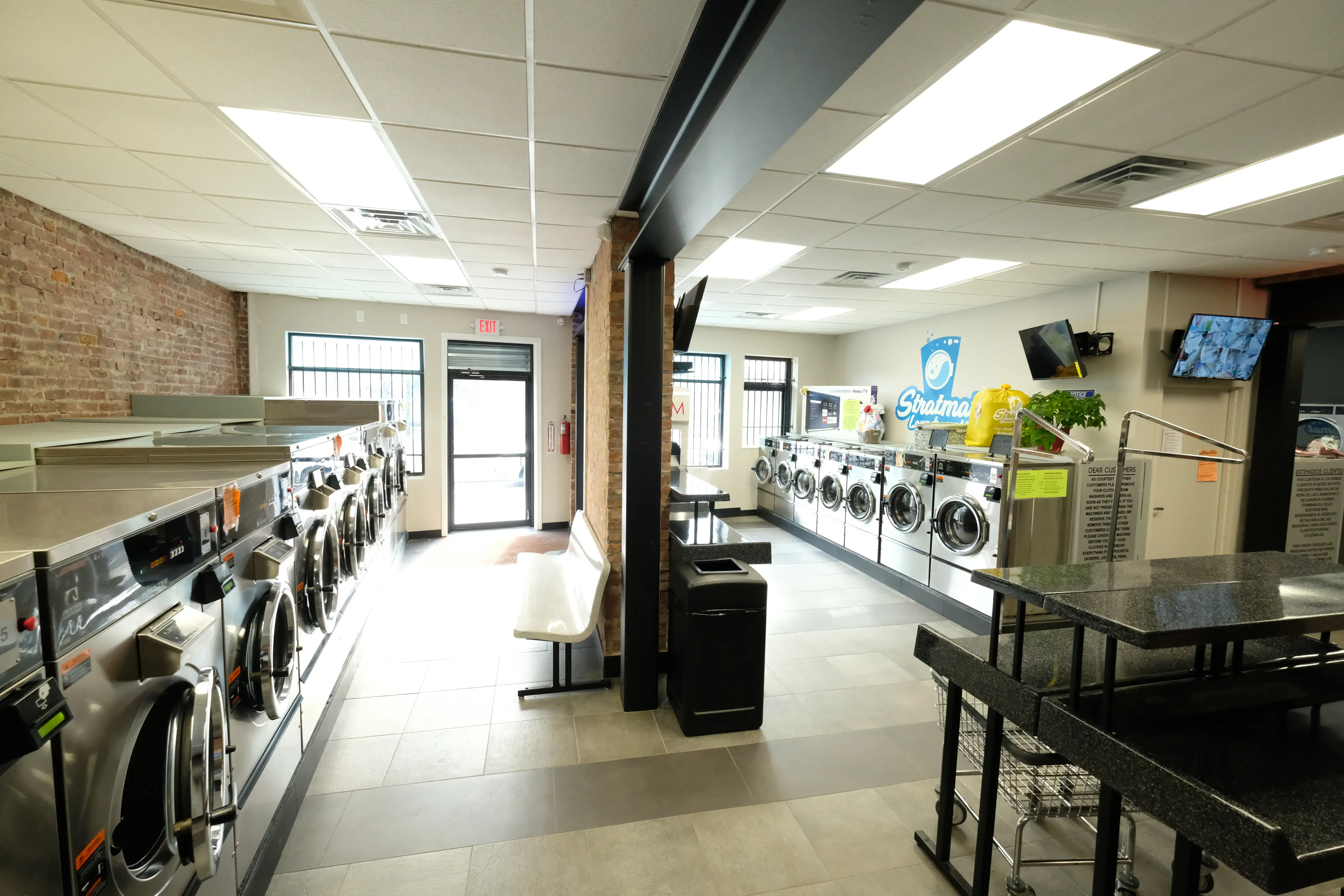 Stratmat Laundromat - Image 2