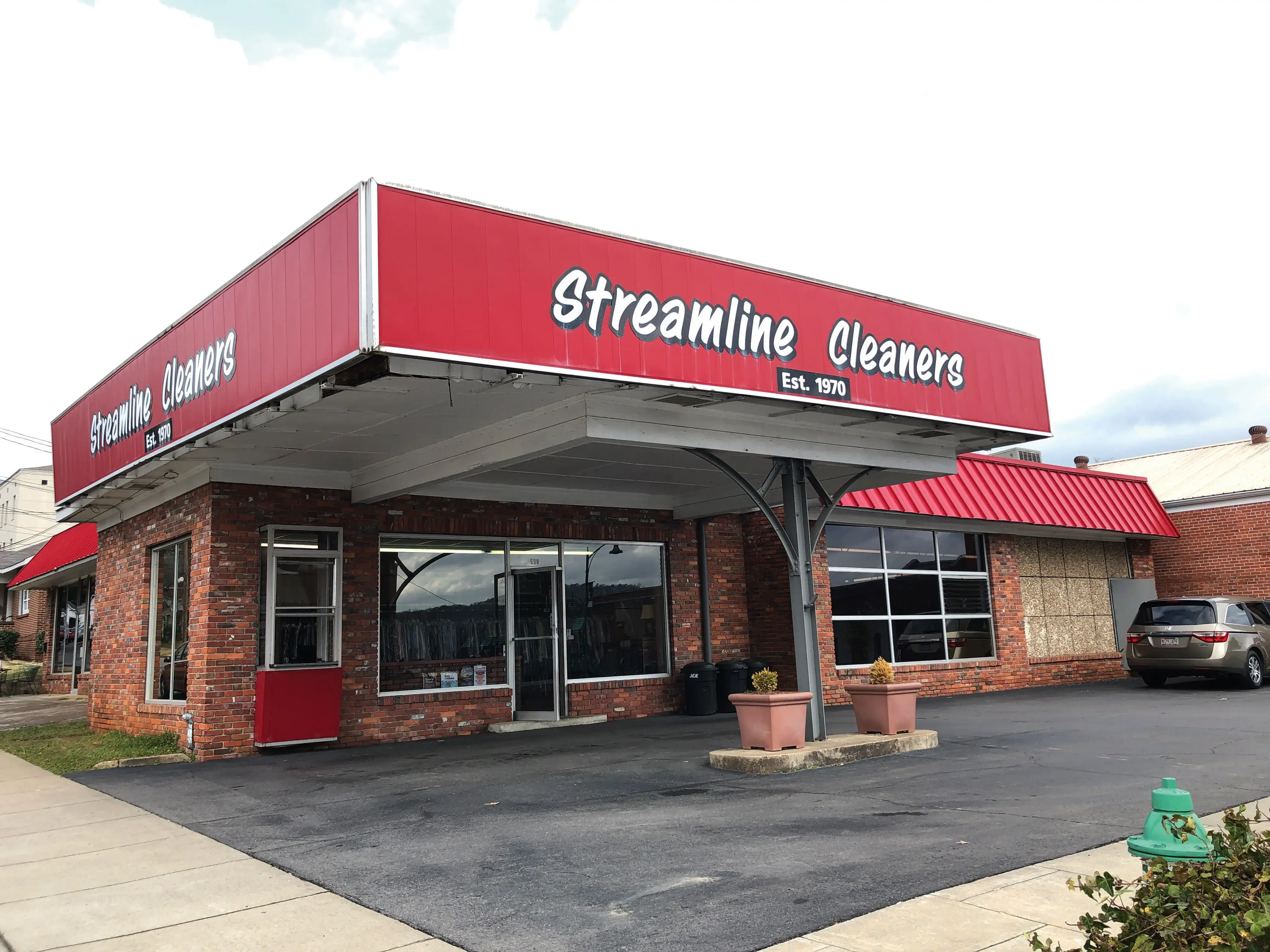Streamline Cleaners thumbnail 1