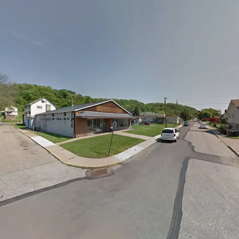 Streams Of Water Laundry - Image 8