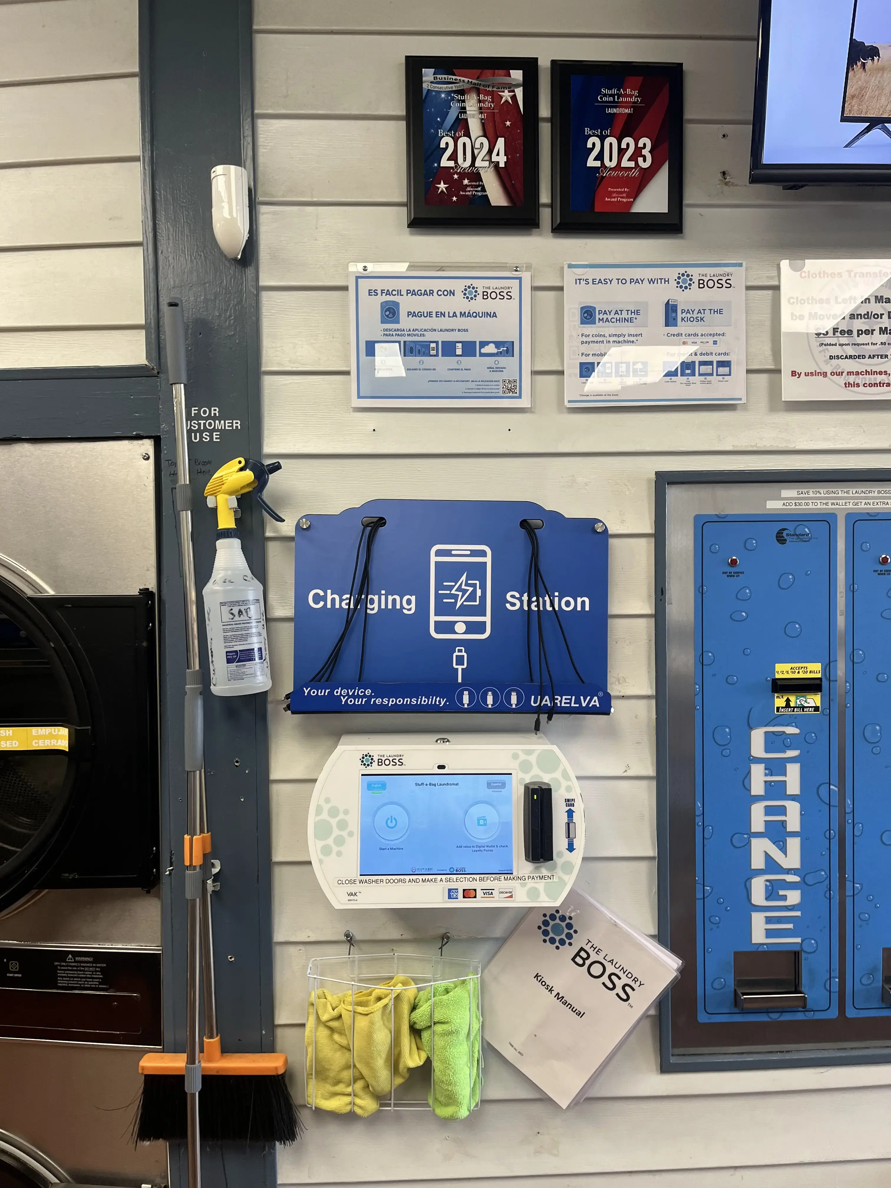 Stuff-A-Bag Coin Laundry 24/7 thumbnail 3