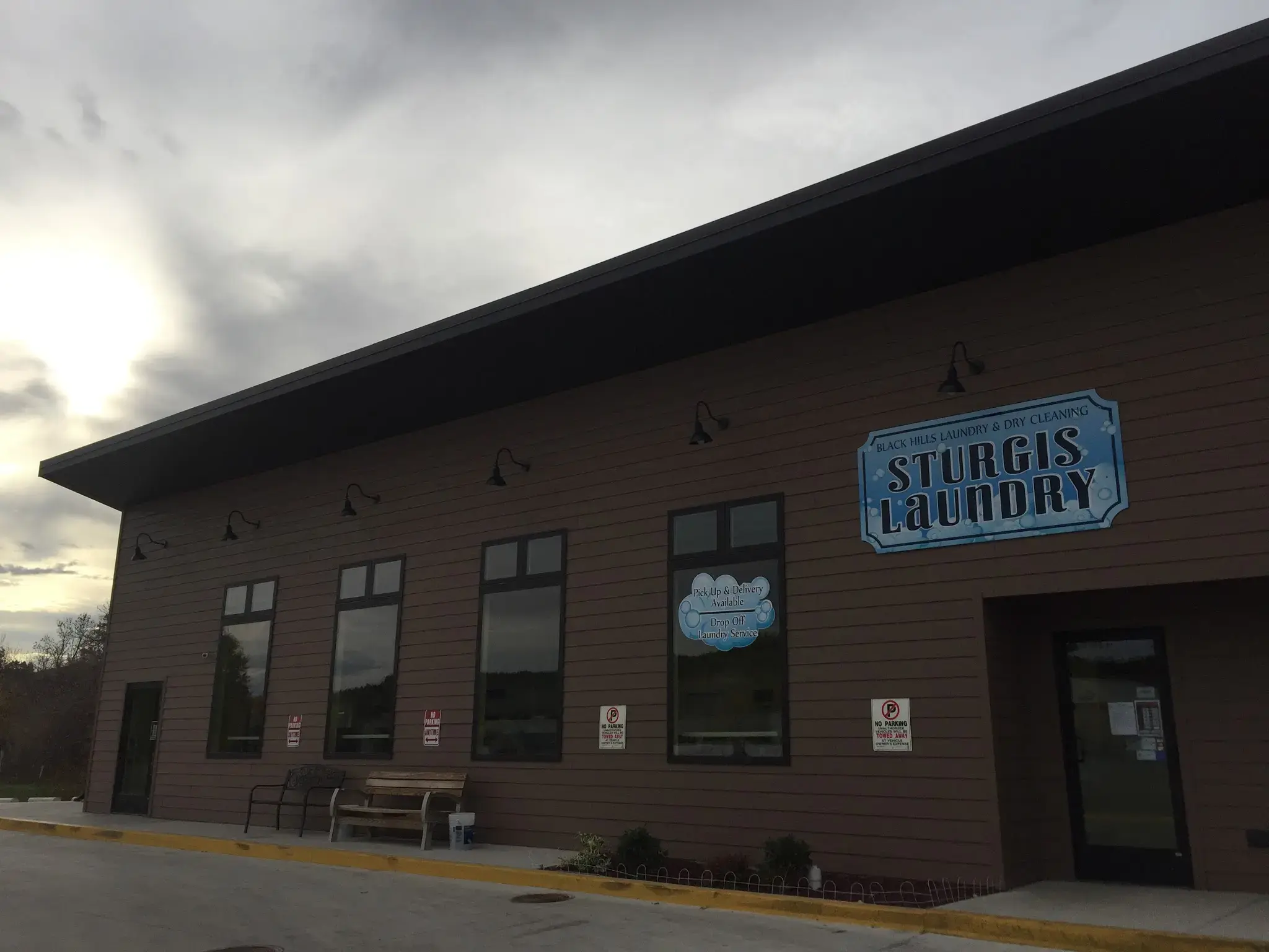 Sturgis Laundry and Dry Cleaning - Image 19
