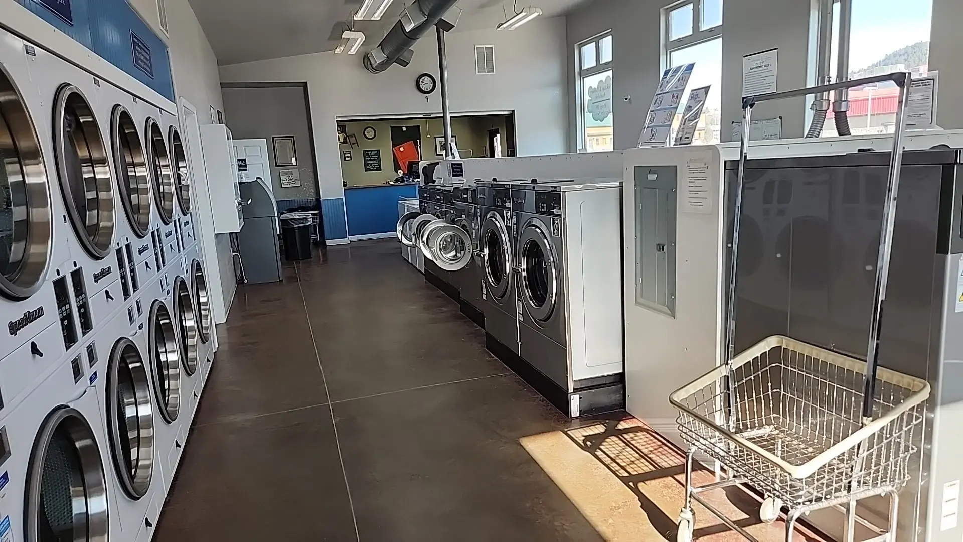 Sturgis Laundry and Dry Cleaning - Image 3