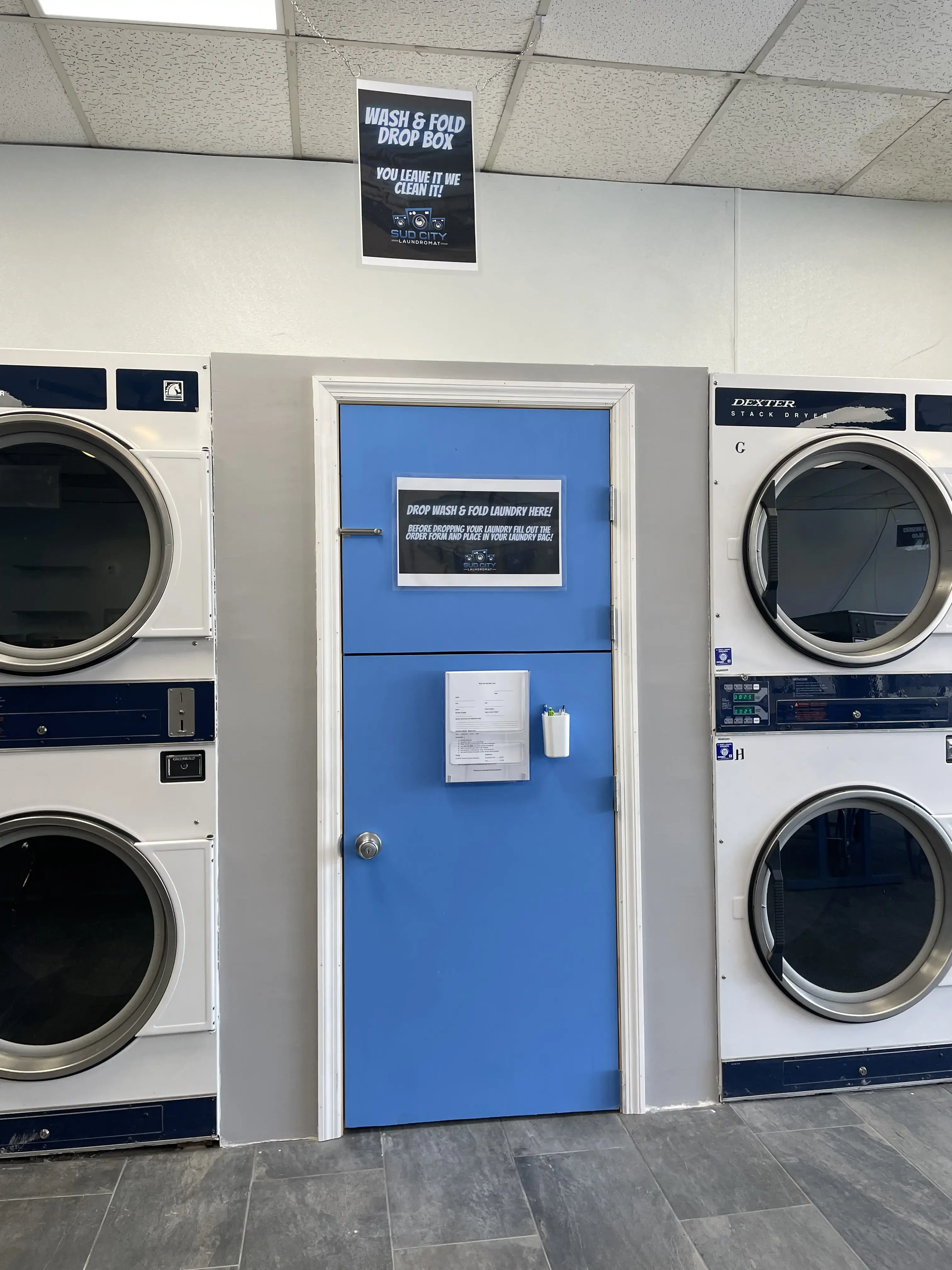 Sud City Laundromat thumbnail 13
