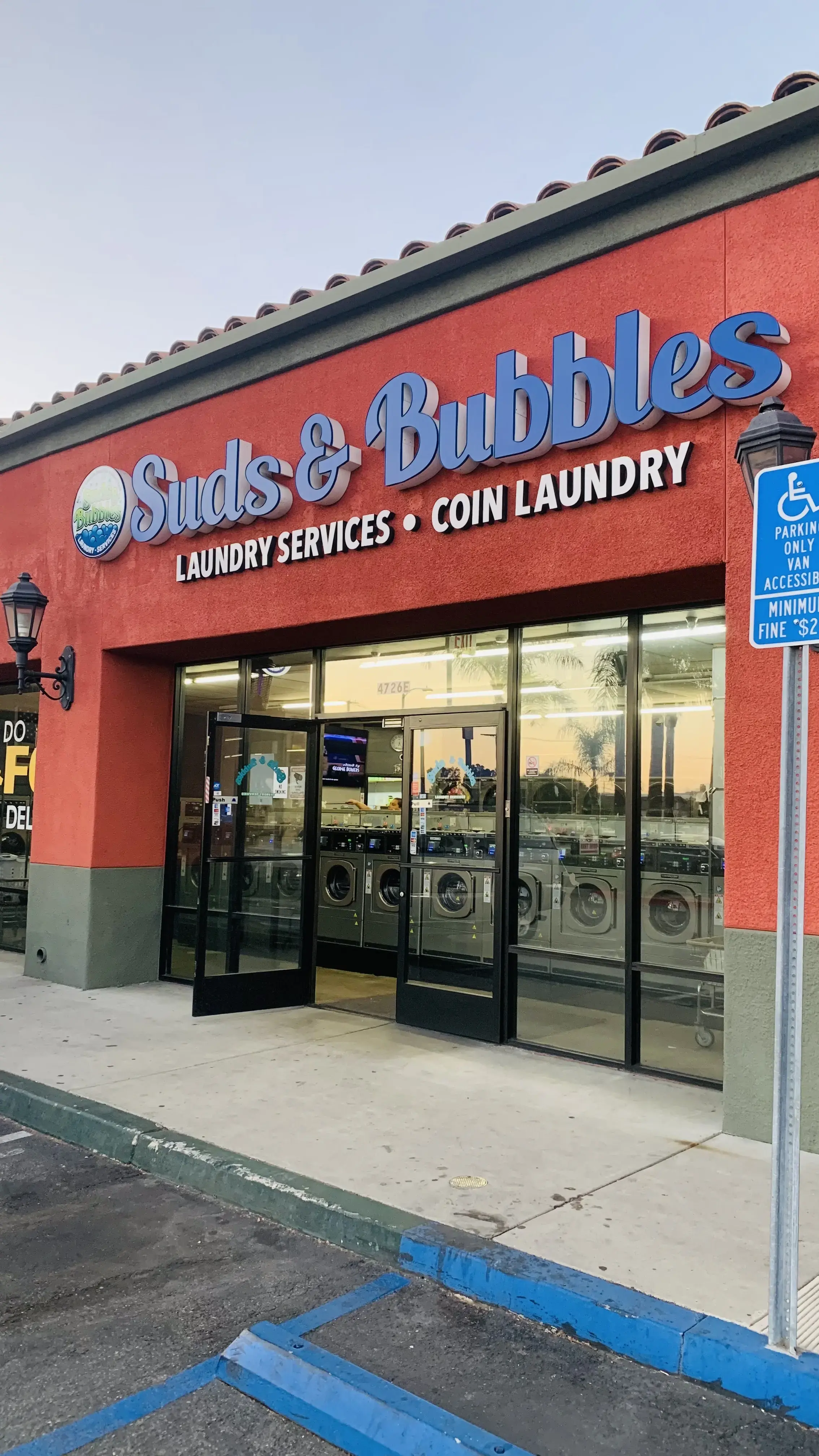 Suds & Bubbles Laundry Services thumbnail 17