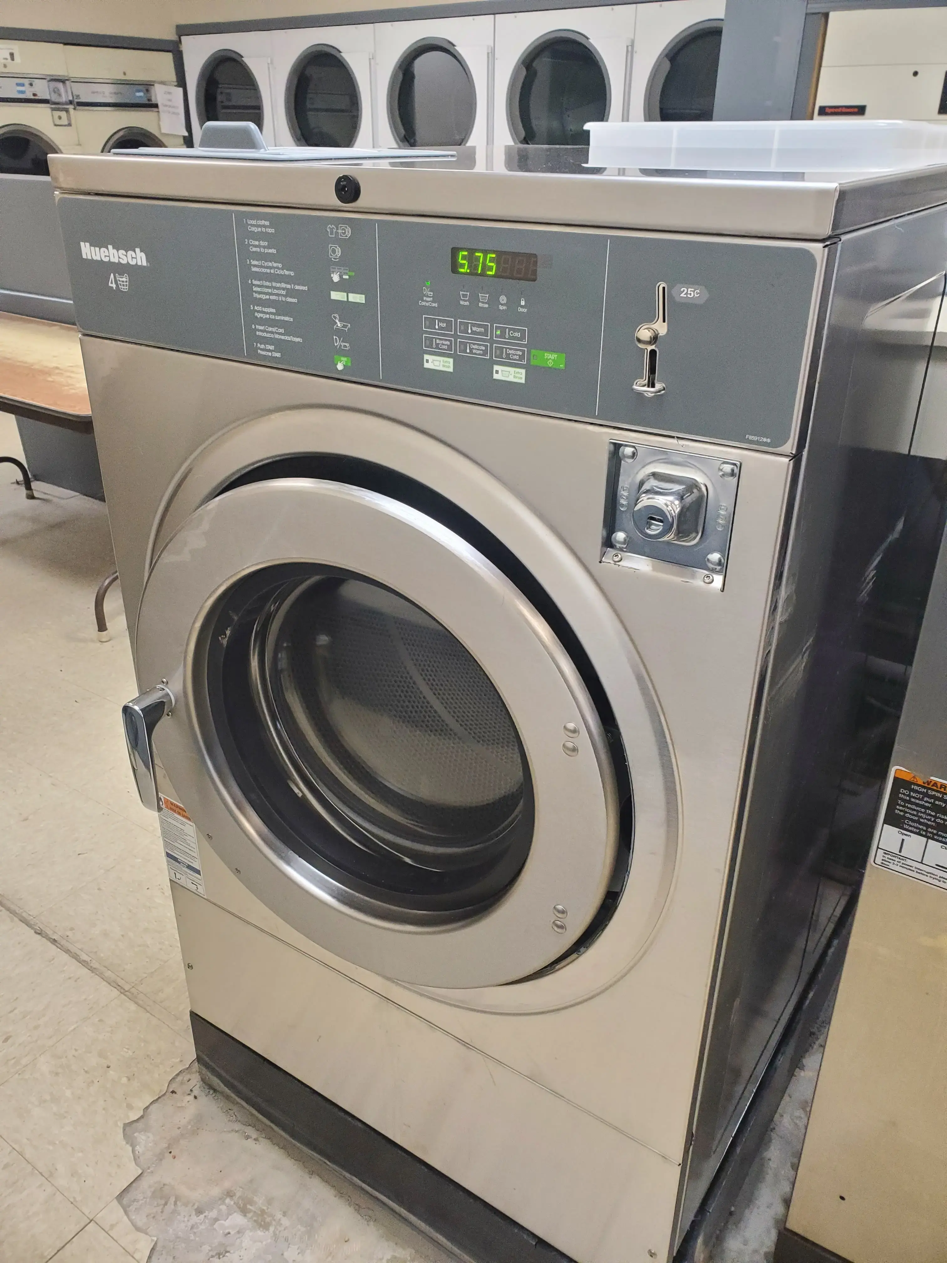 suds city laundromat thumbnail 7