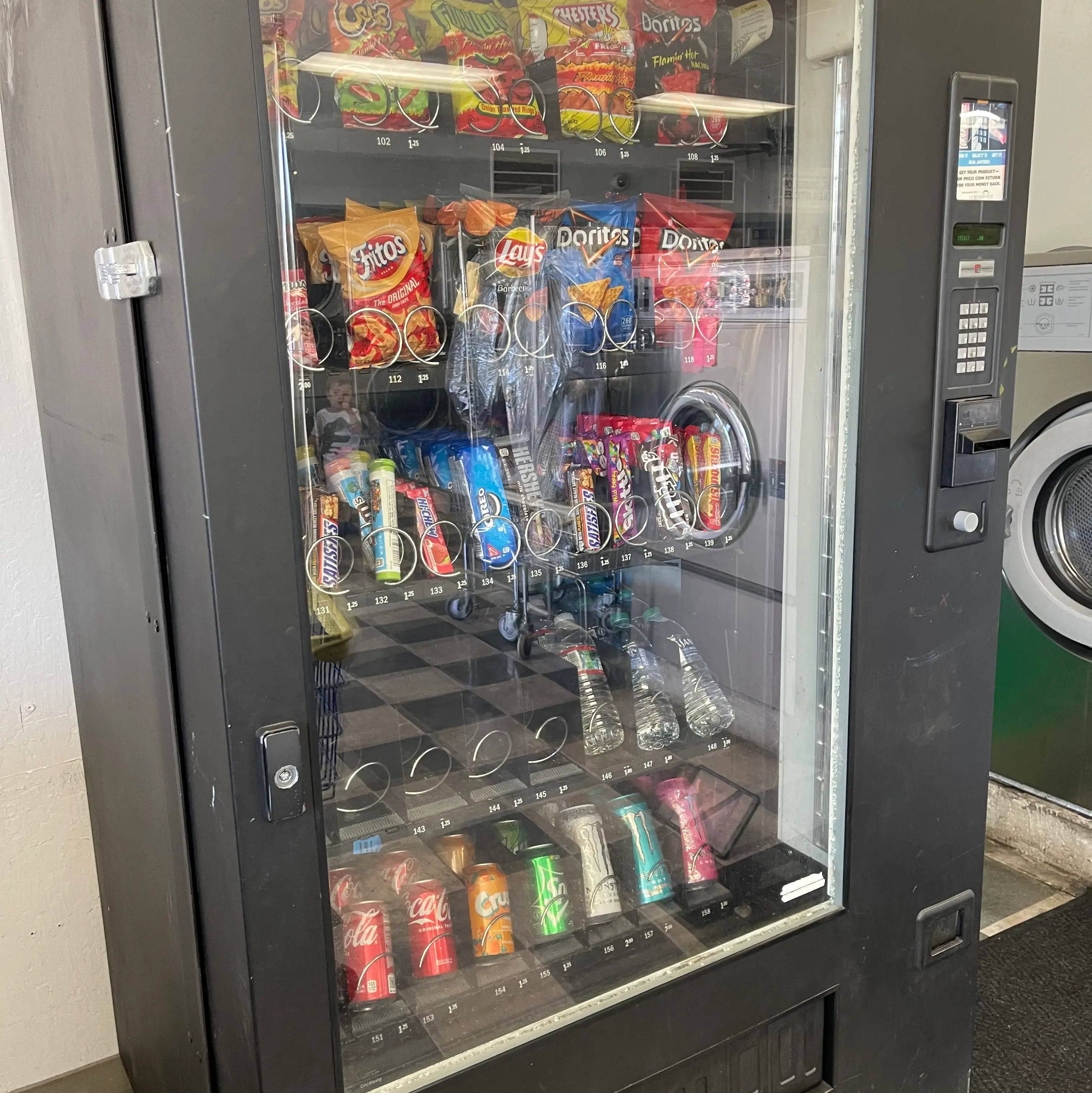 Suds City Laundry - Image 13