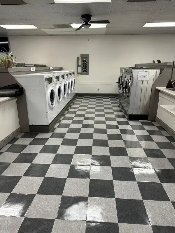 Suds City Laundry thumbnail 8
