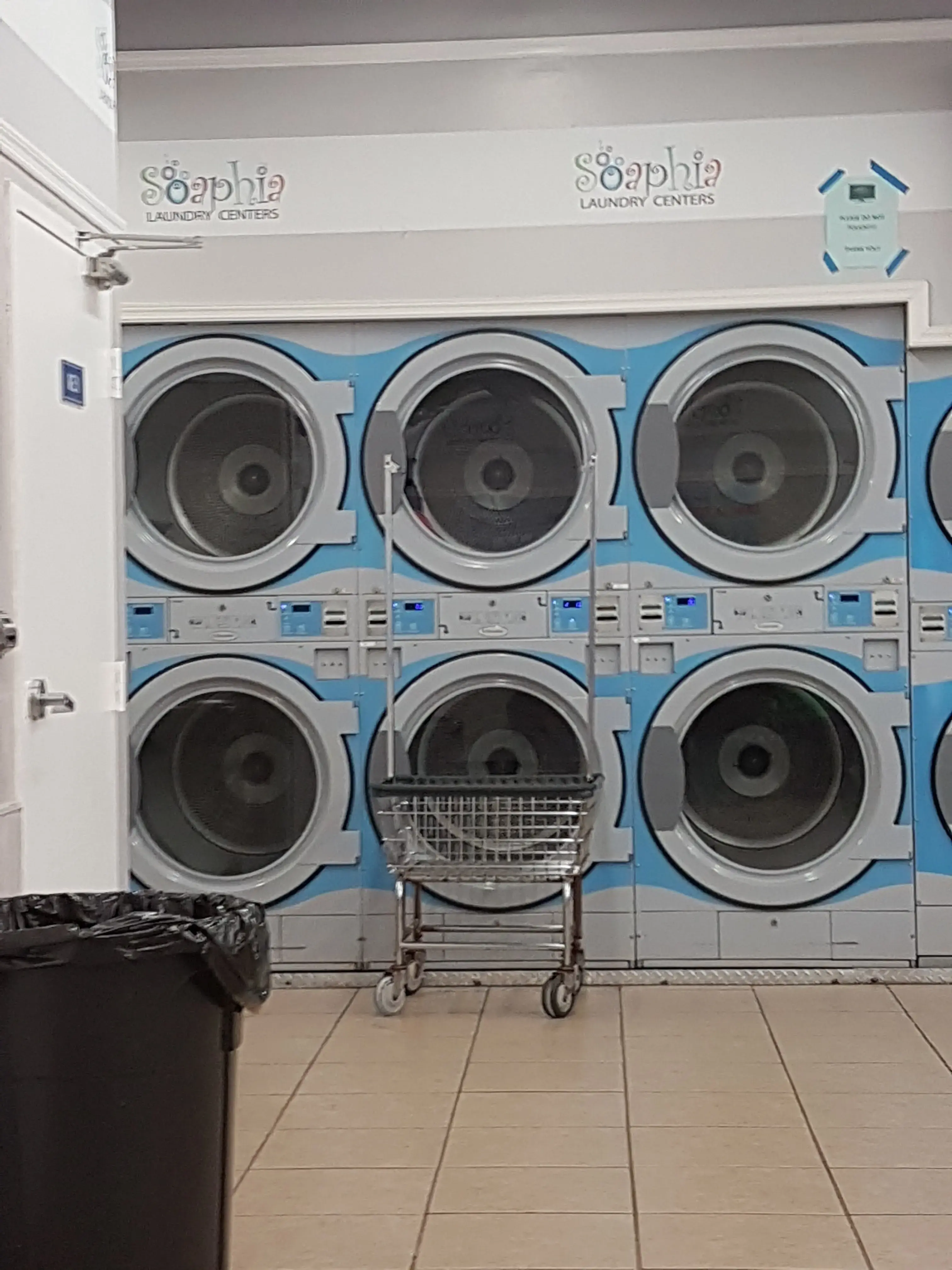 Suds Club Laundromat + Dry Cleaners - Image 16