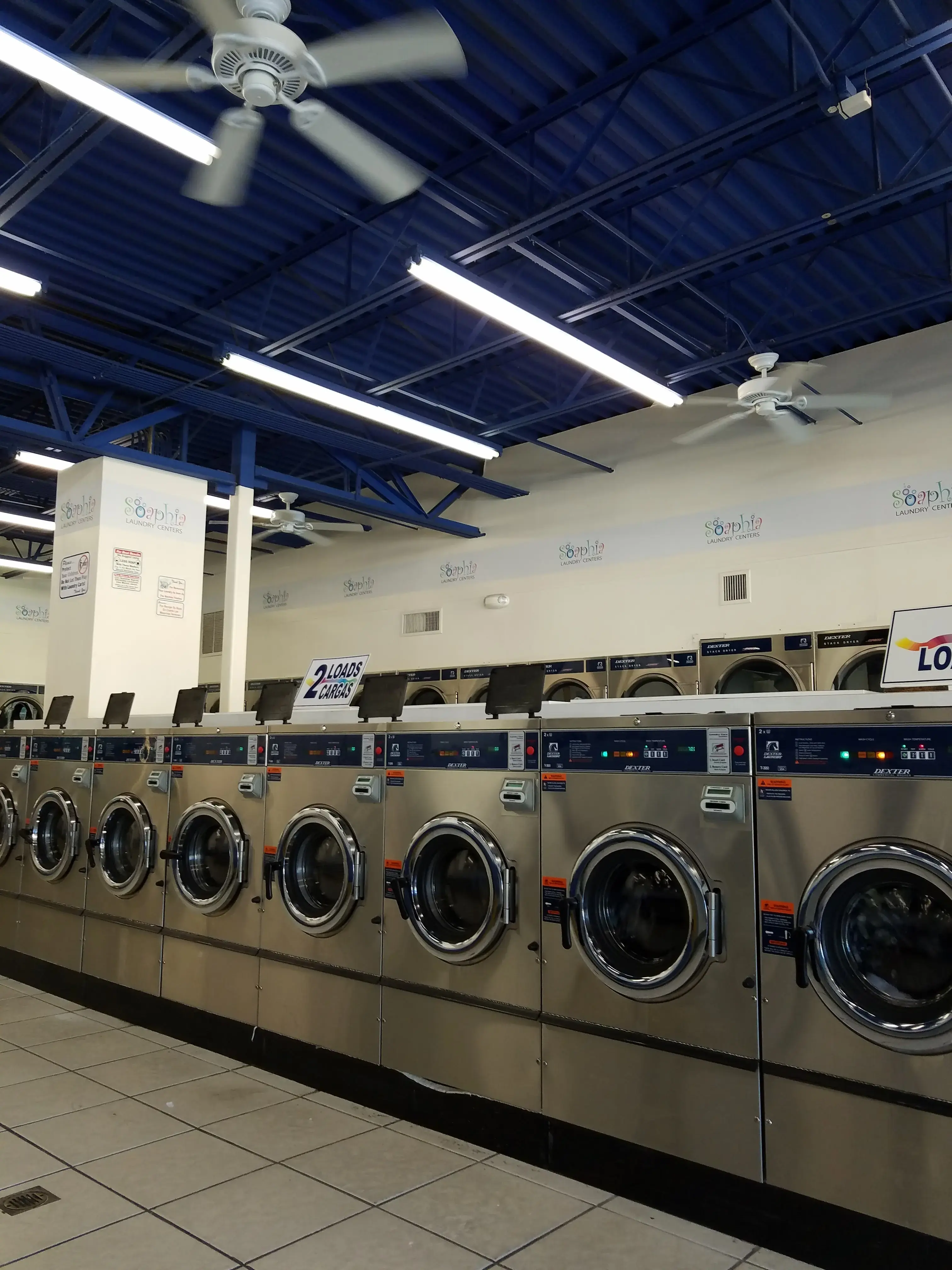 Suds Club Laundromat + Dry Cleaners - Image 19