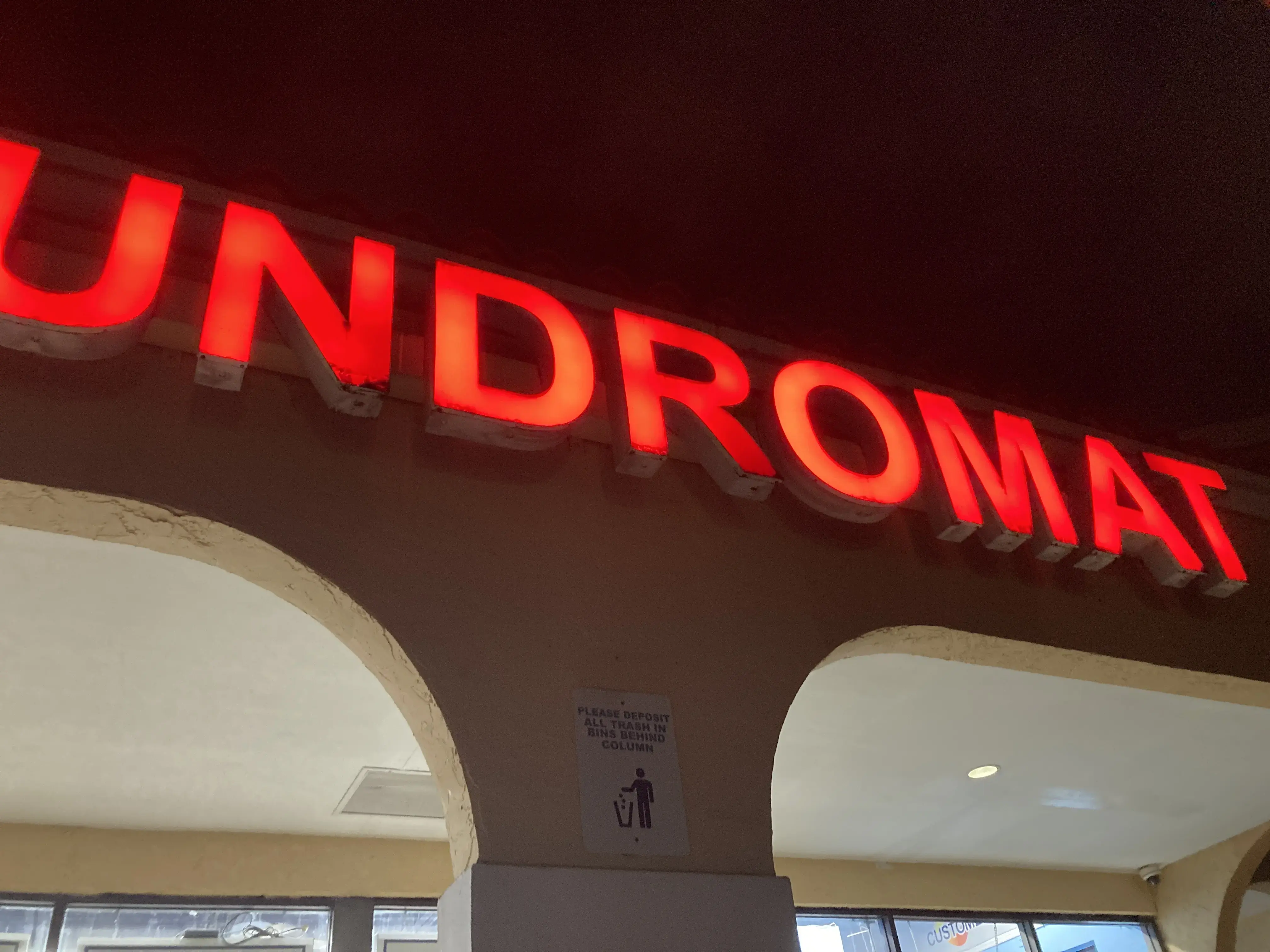 Suds Club Laundromat + Dry Cleaners thumbnail 8