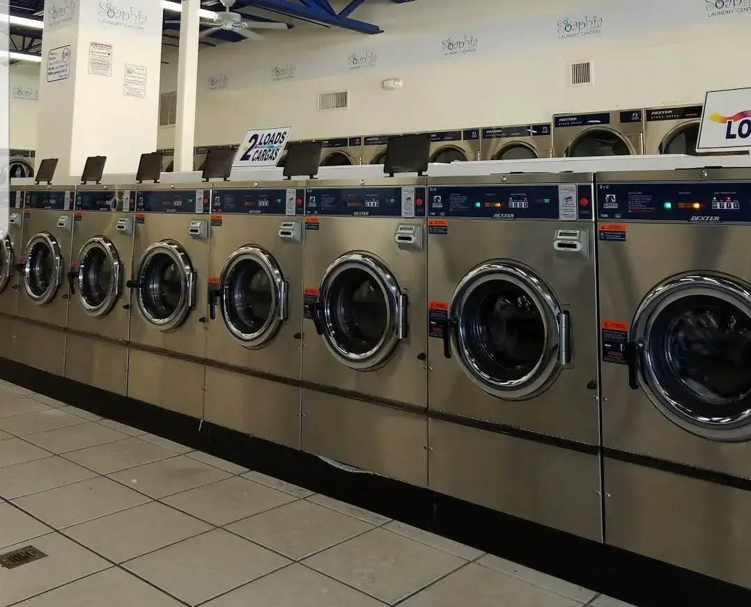 Suds Club Laundromat + Dry Cleaners - Image 20