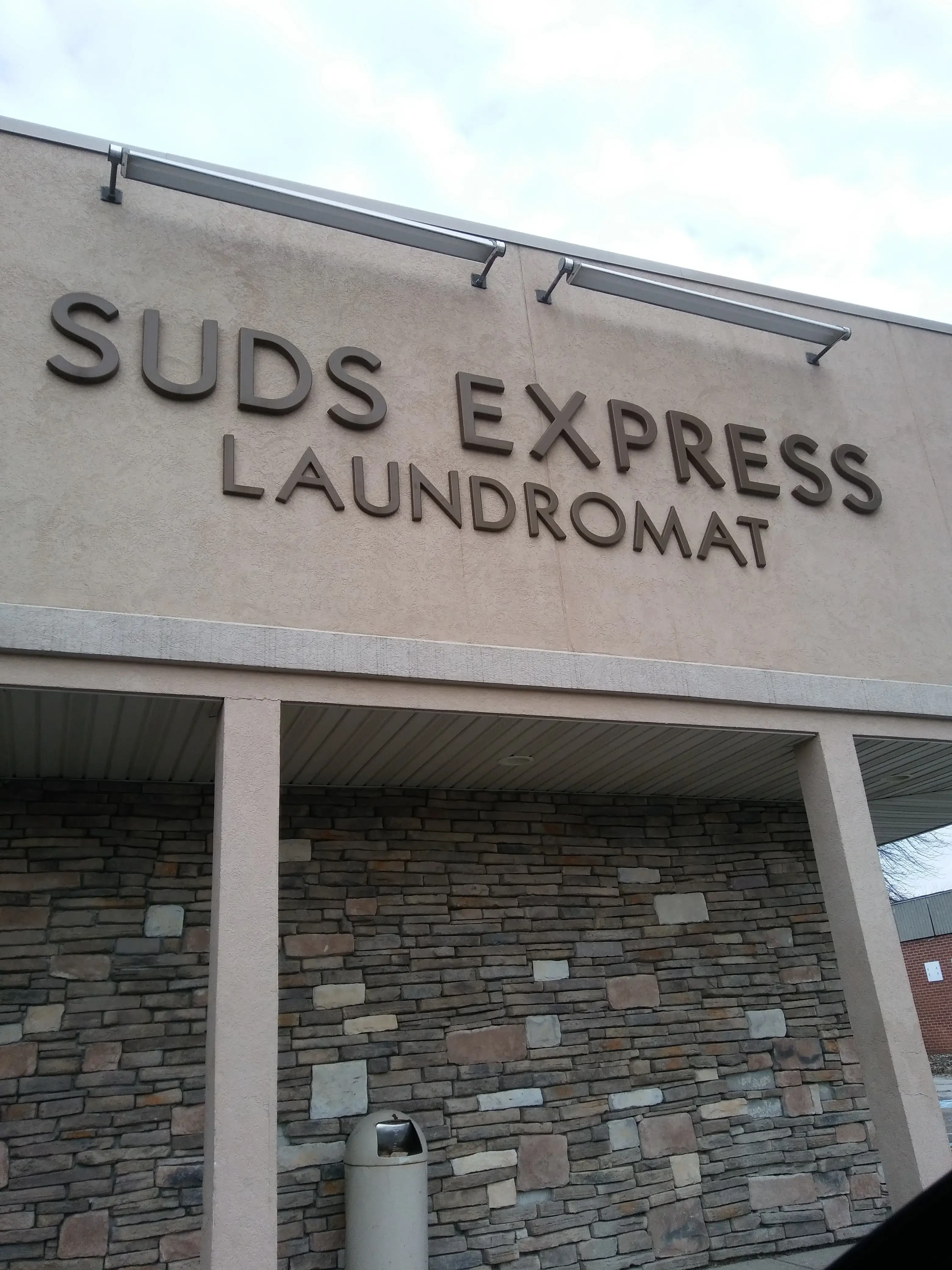 Suds Express thumbnail 5
