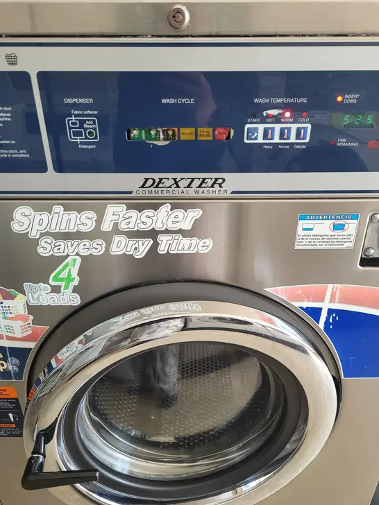 Suds & Fold Laundromat thumbnail 18