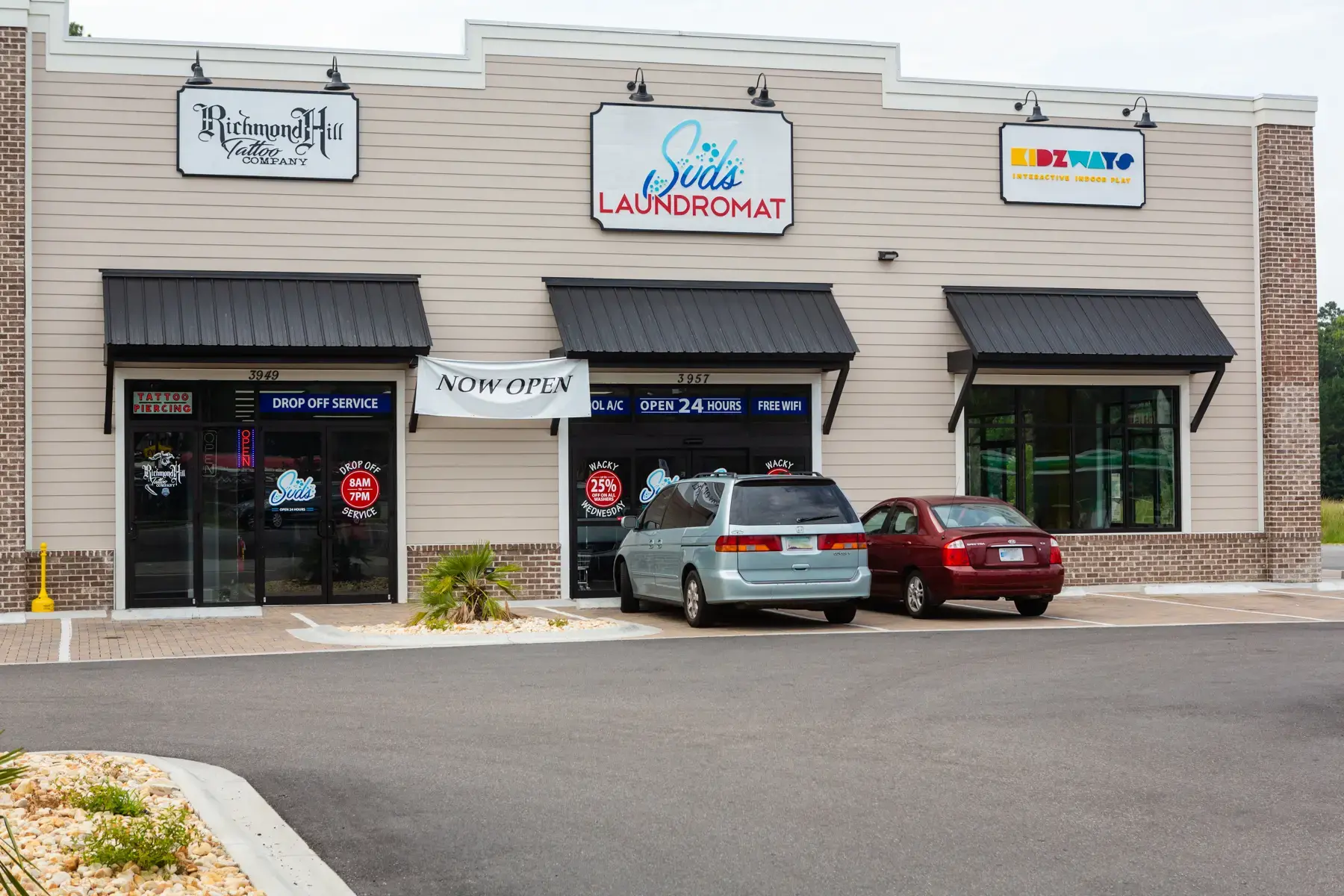 Suds Laundromat - Richmond Hill thumbnail 11