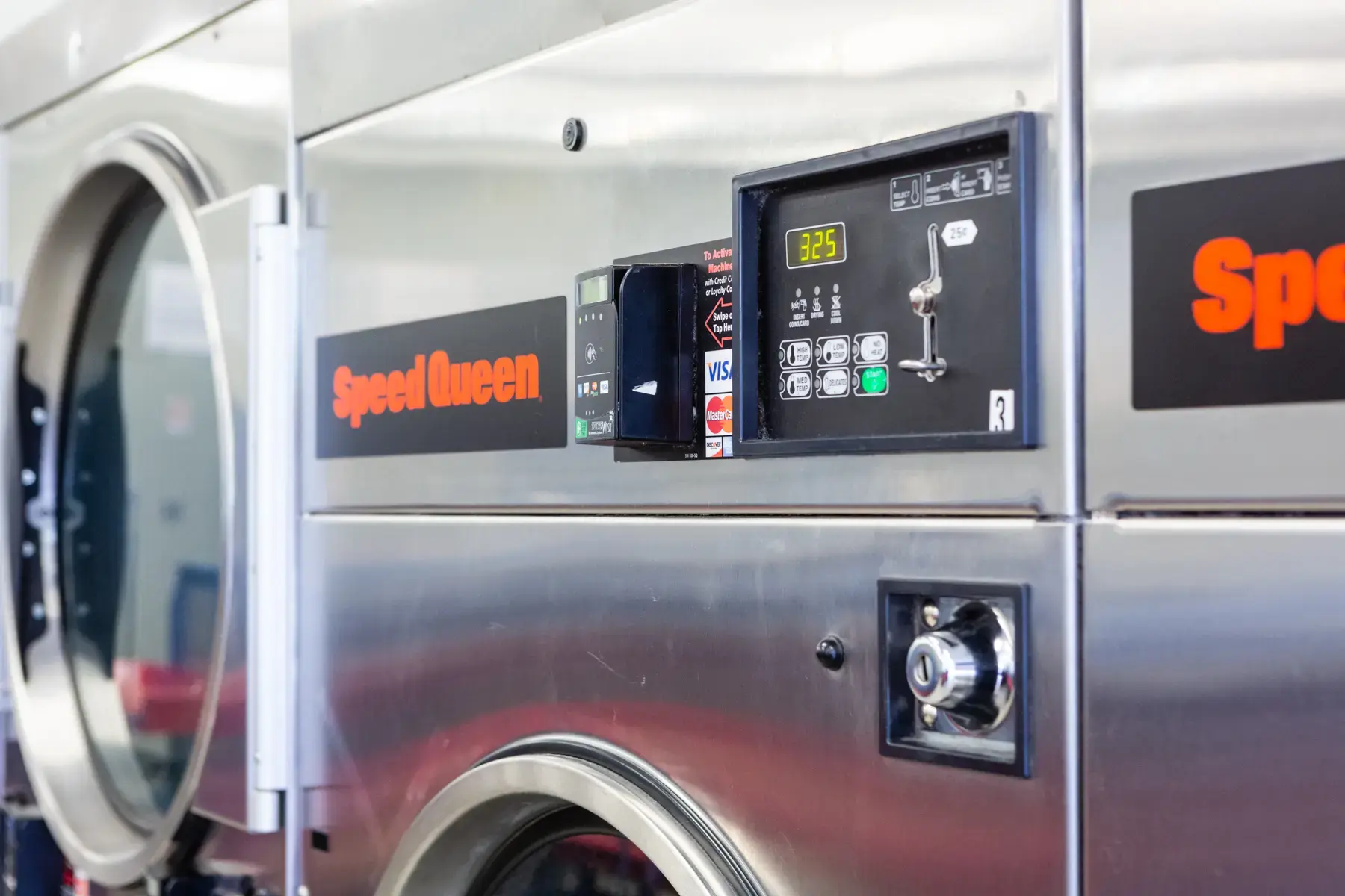 Suds Laundromat - Savannah thumbnail 8