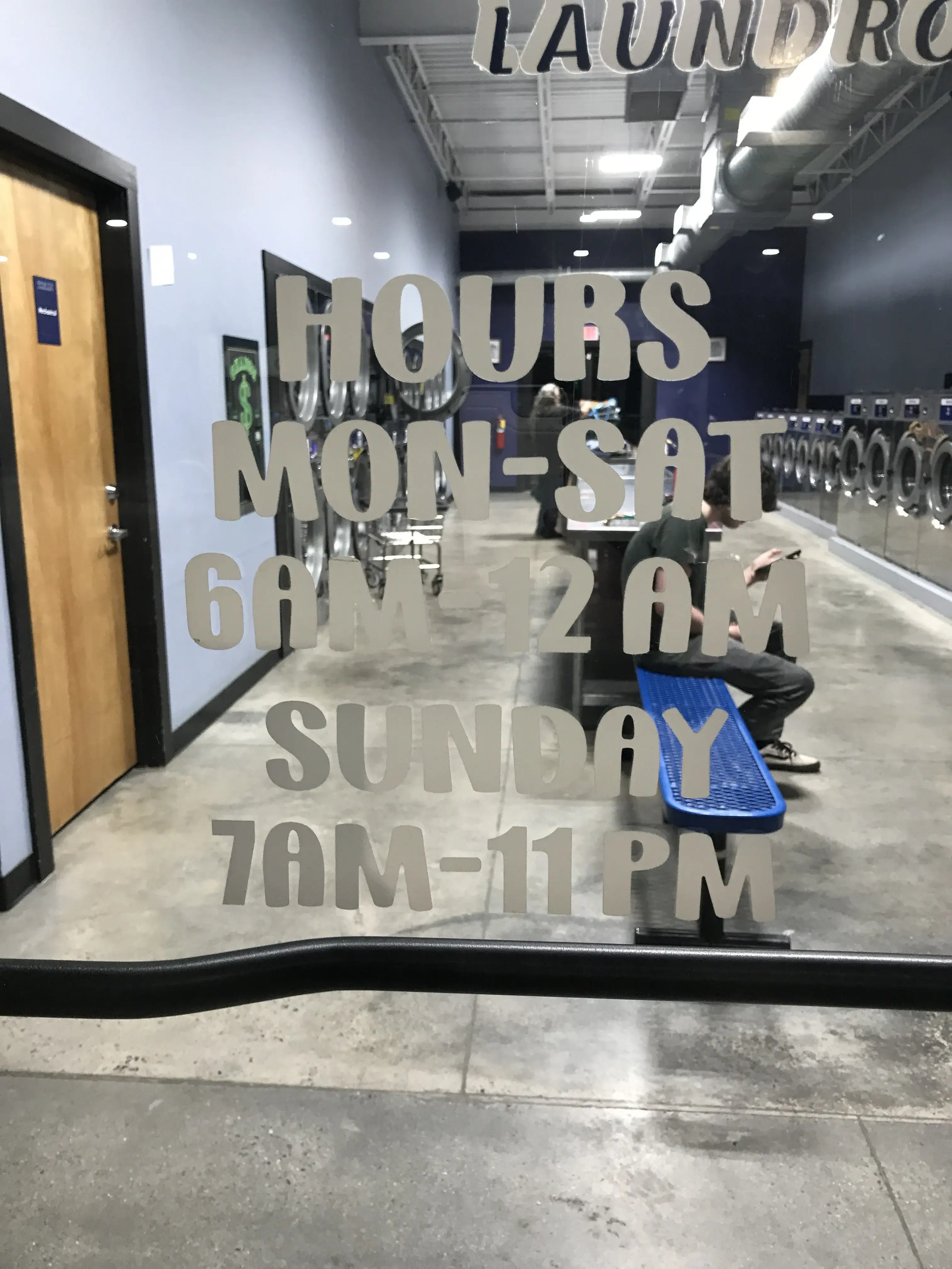 Suds Laundromat - Savannah thumbnail 16